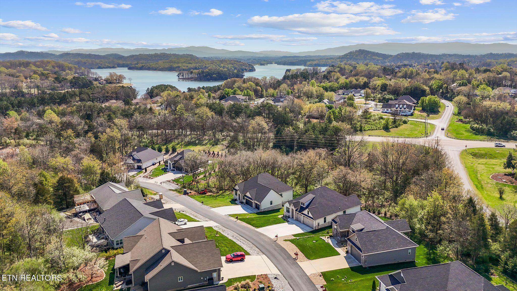127 Saloli Way Loudon TN 37774