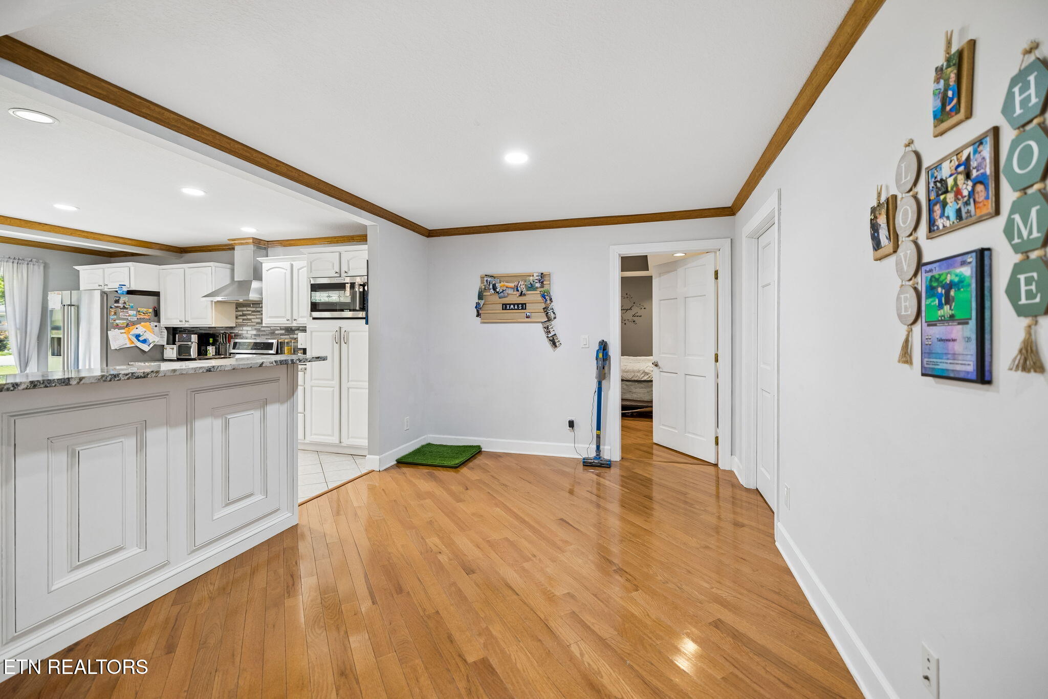 677 Twin Hills Lane Jacksboro TN 37757