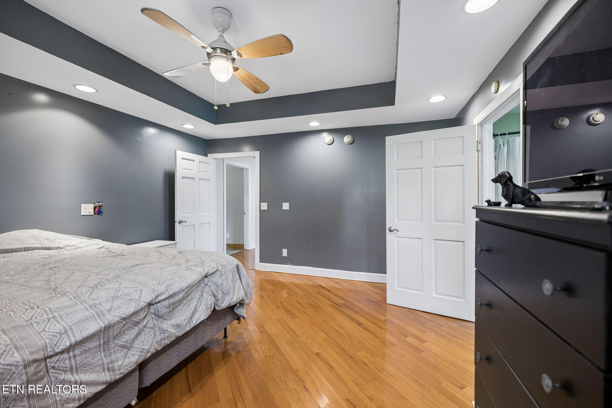 677 Twin Hills Lane Jacksboro TN 37757