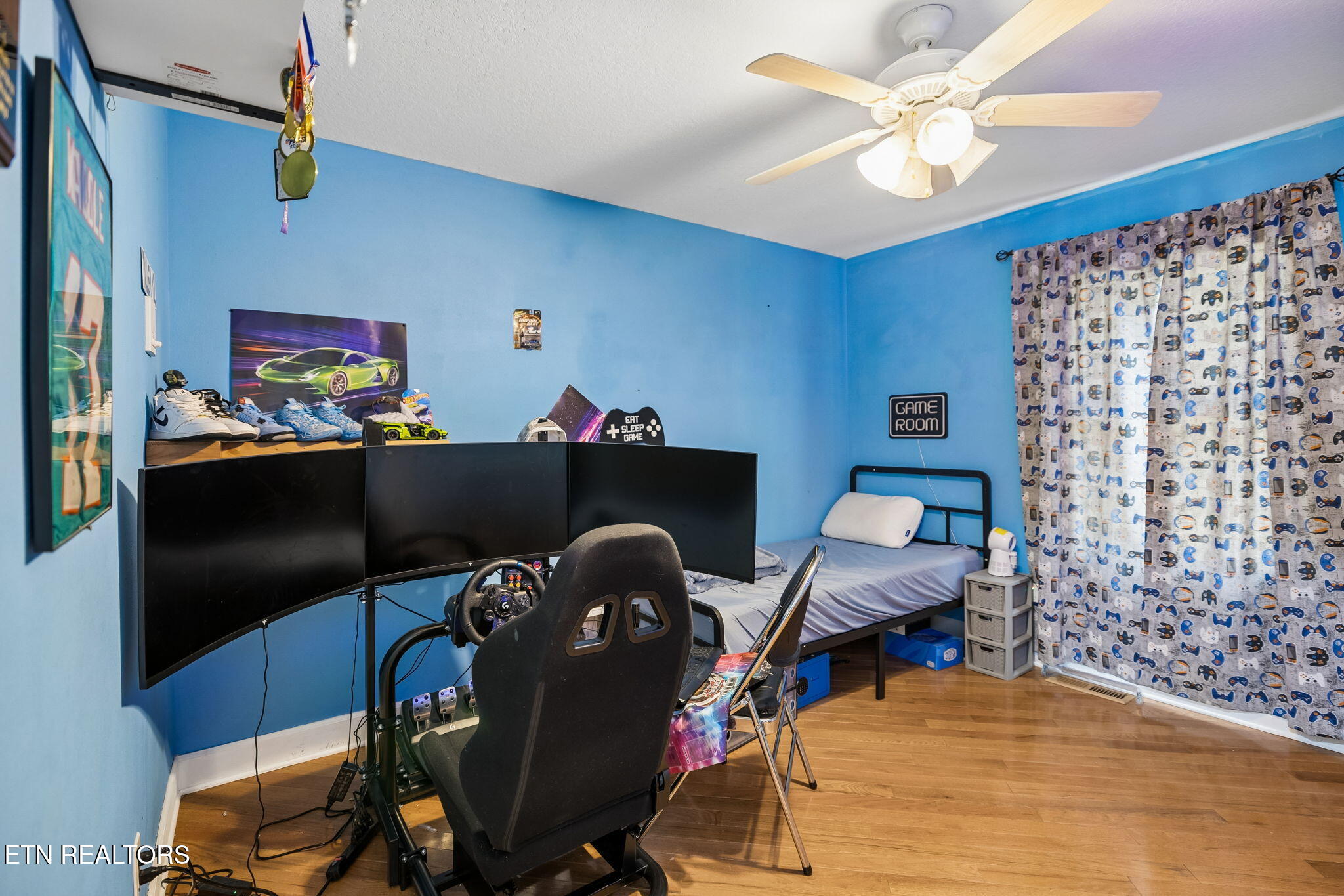677 Twin Hills Lane Jacksboro TN 37757