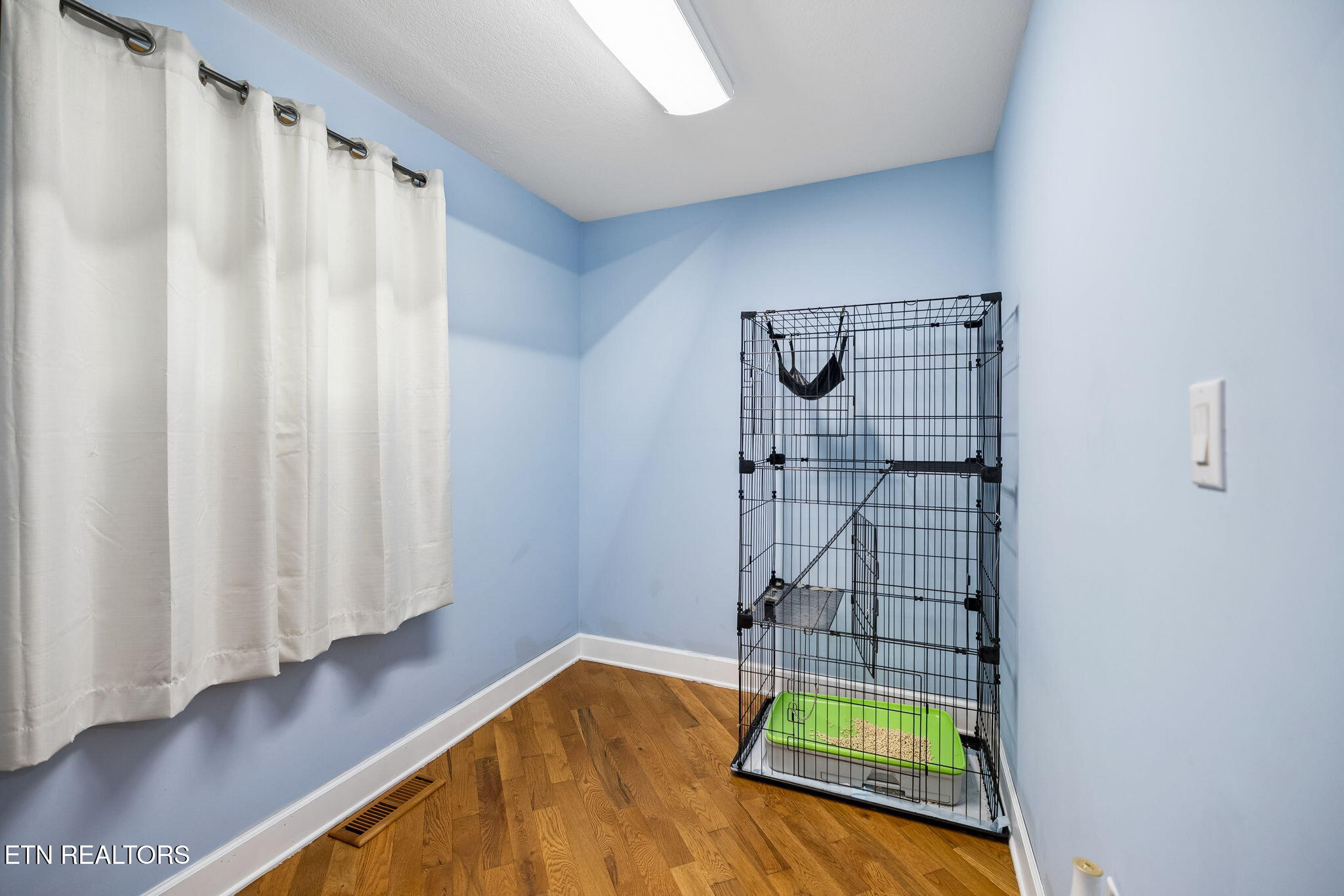 677 Twin Hills Lane Jacksboro TN 37757