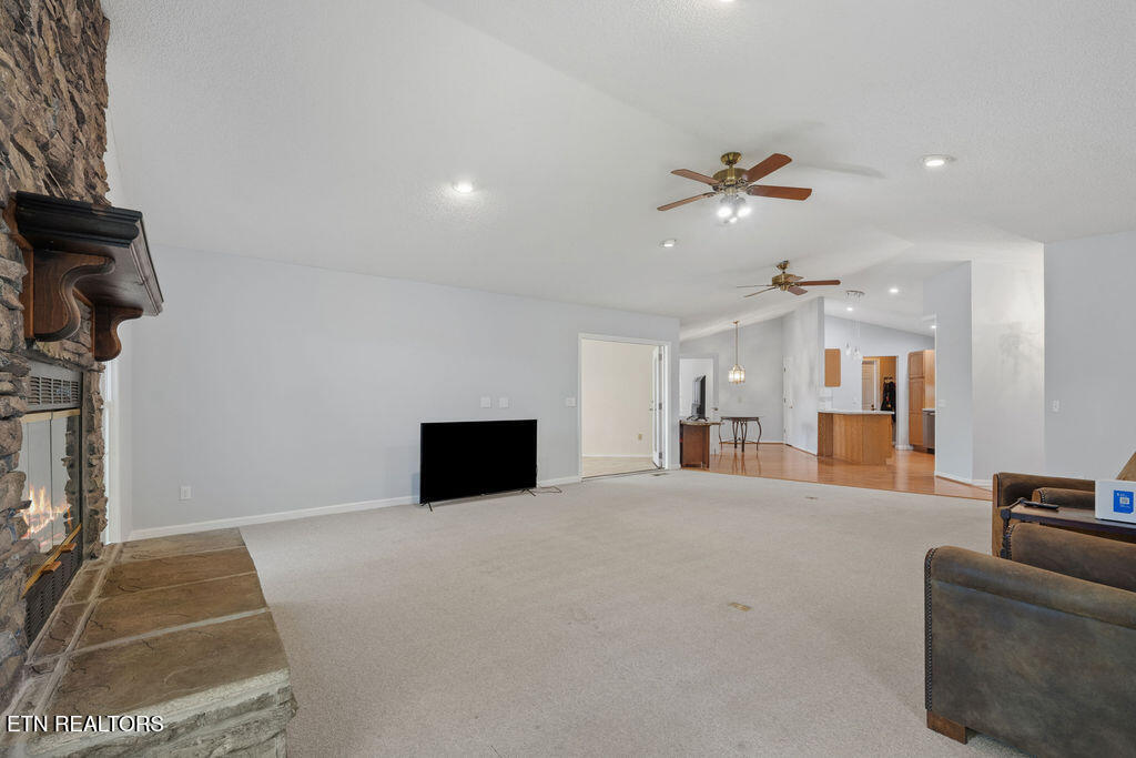 108 Chahyga Way Loudon TN 37774