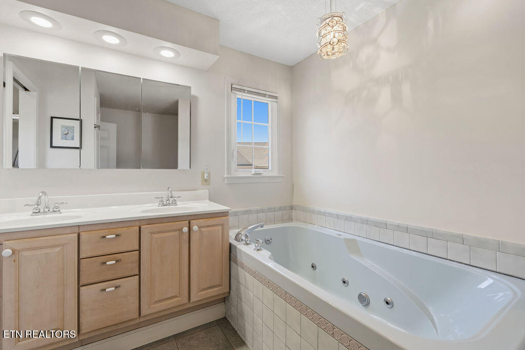 108 Chahyga Way Loudon TN 37774