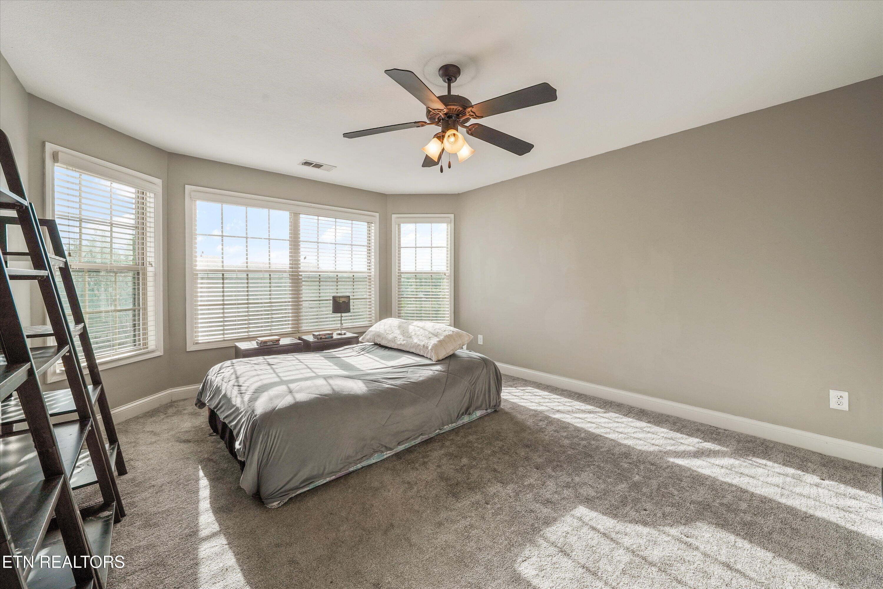 12212 Patagonia Lane Knoxville TN 37922