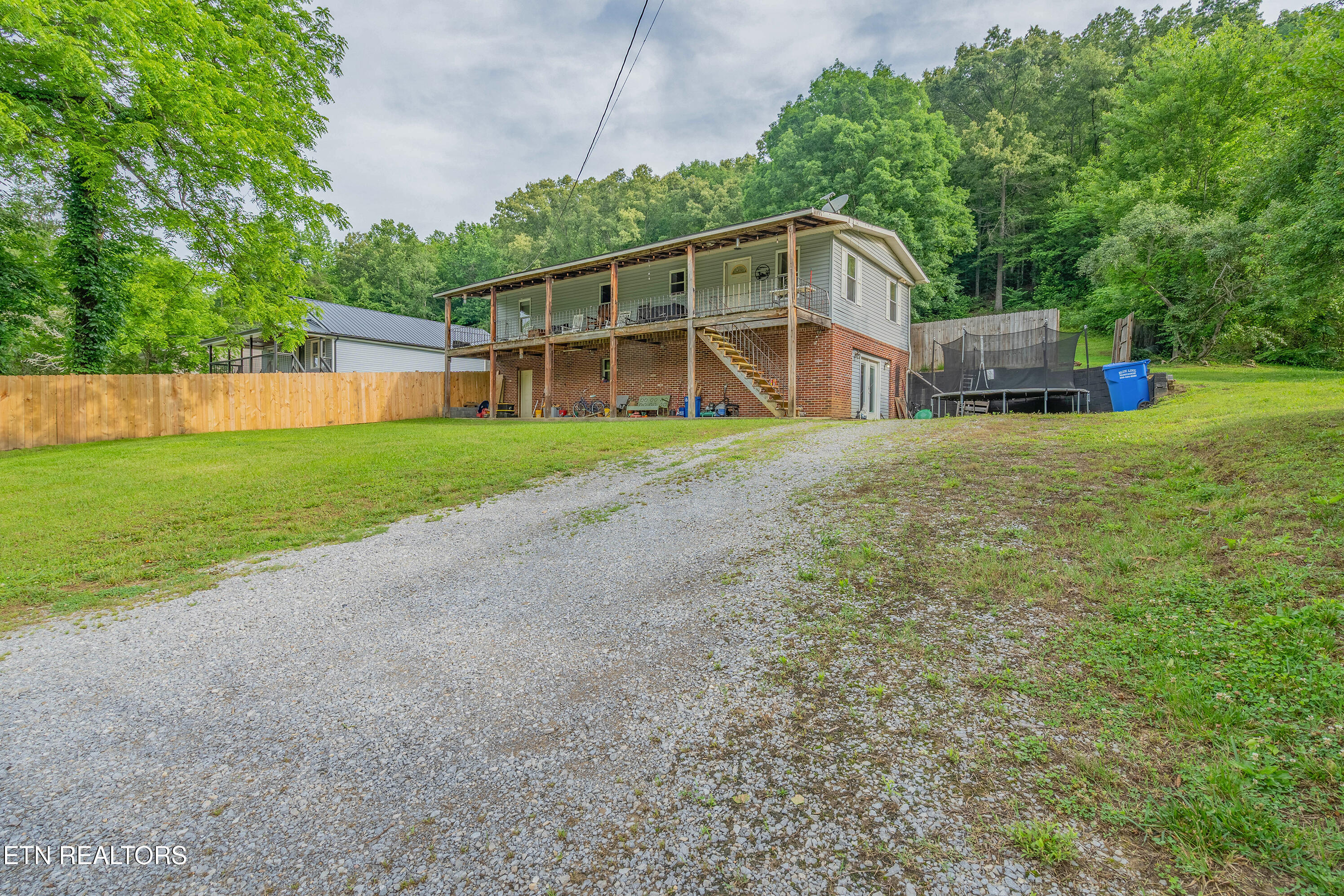 222 Walden Avenue Oliver Springs TN 37840