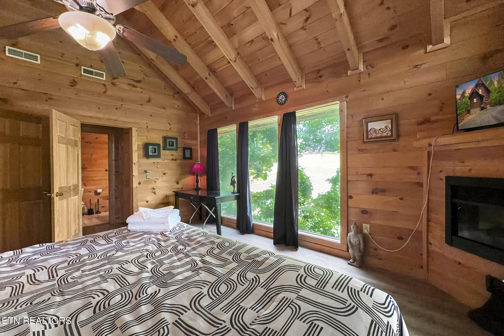 2416 Balsam Circle Sevierville TN 37876