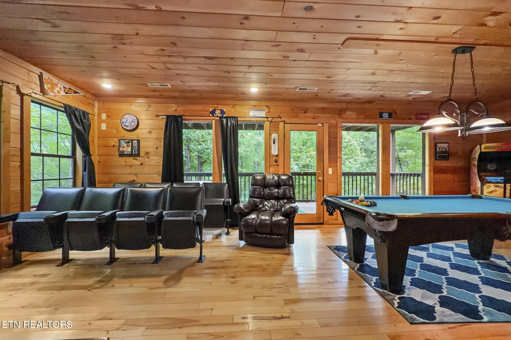 2416 Balsam Circle Sevierville TN 37876
