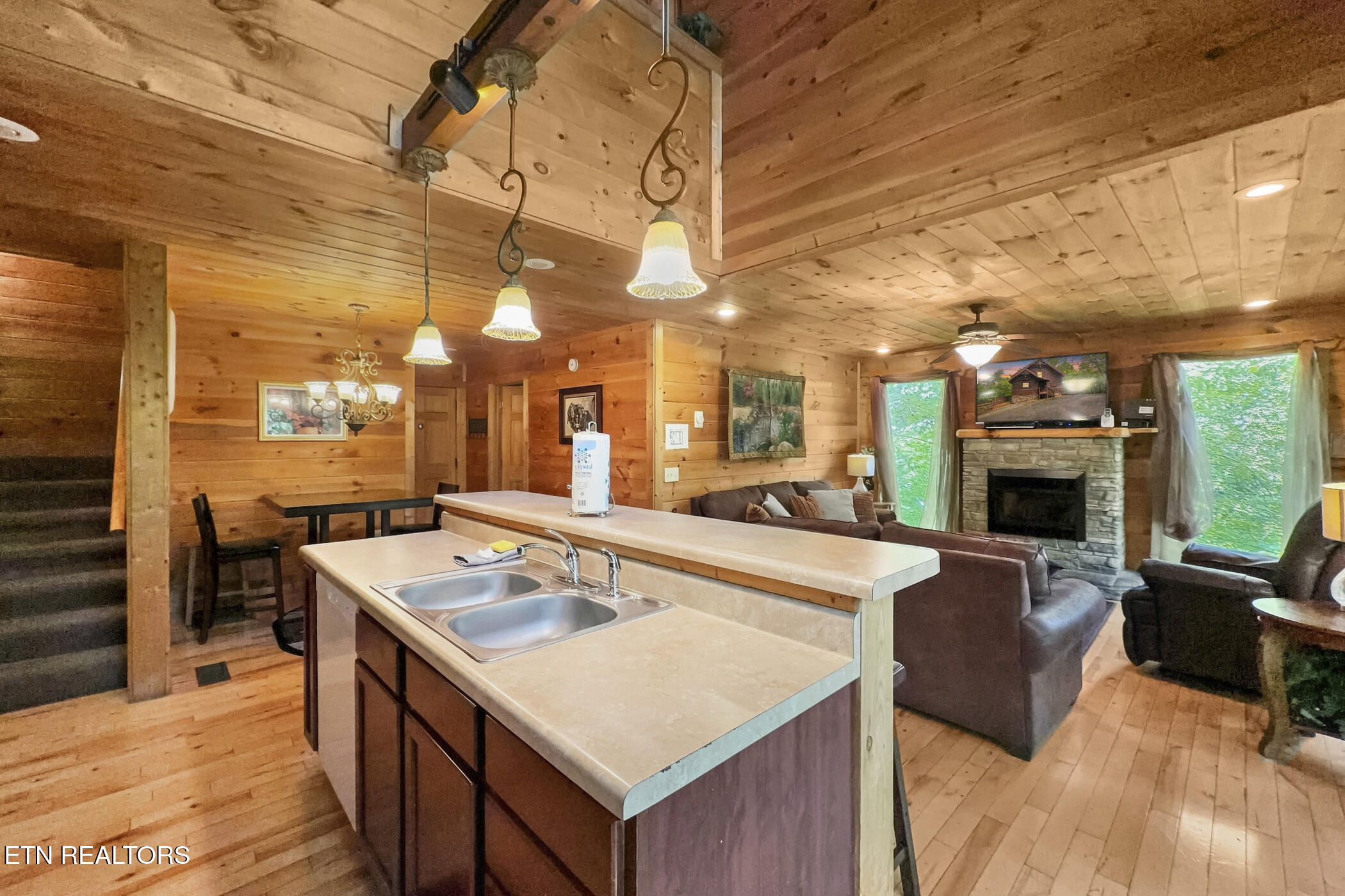 2416 Balsam Circle Sevierville TN 37876