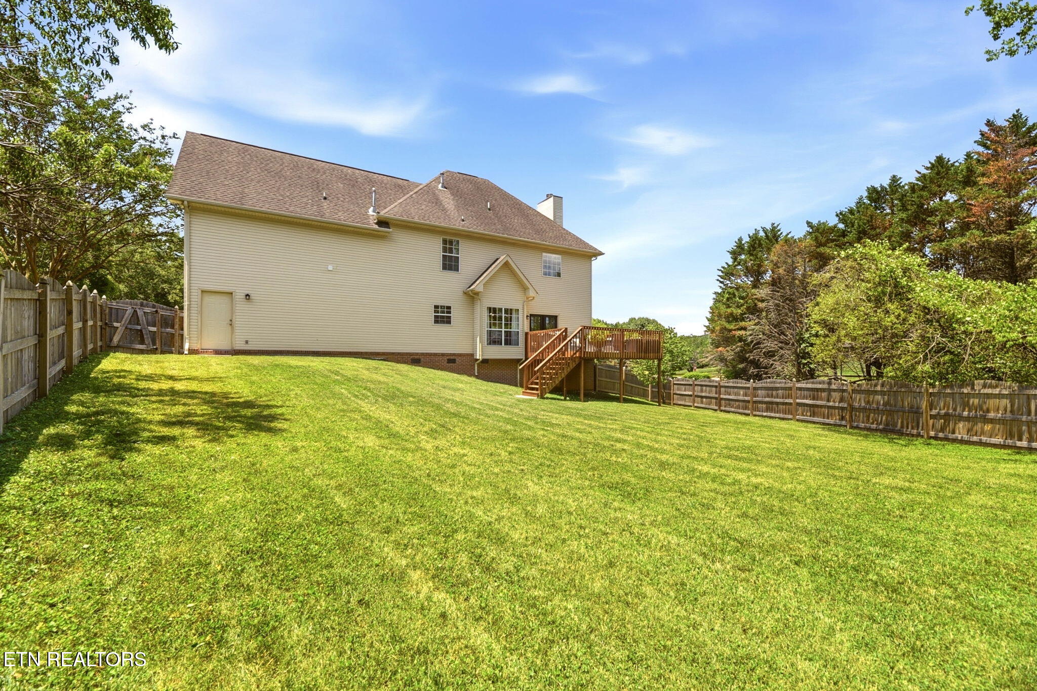2040 Saint Gregorys Court Knoxville TN 37931
