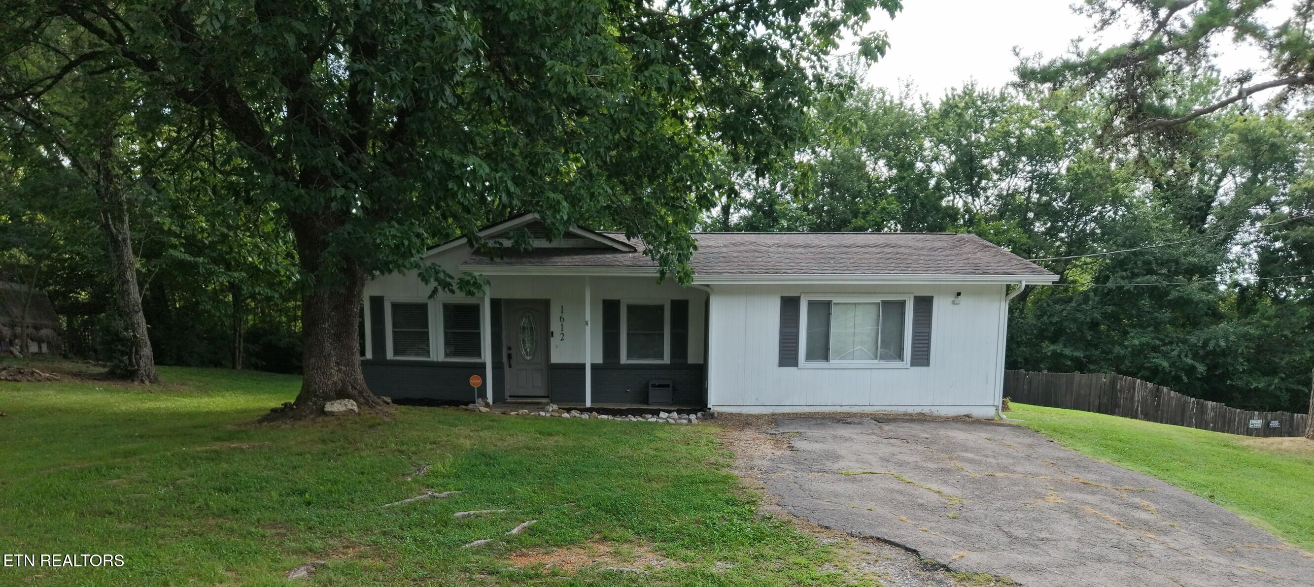1612 Bradshaw Garden Road Knoxville TN 37912