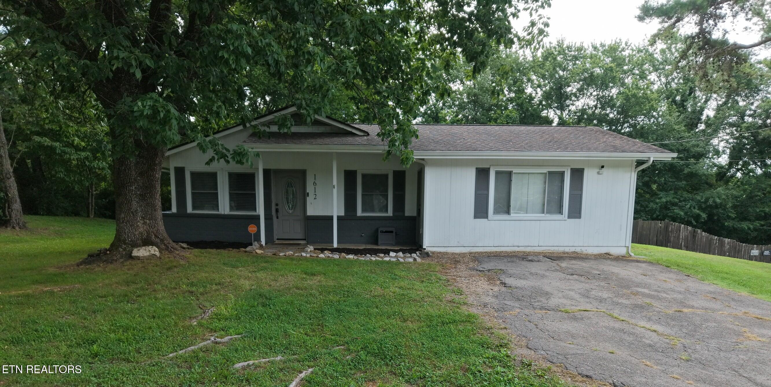 1612 Bradshaw Garden Road Knoxville TN 37912