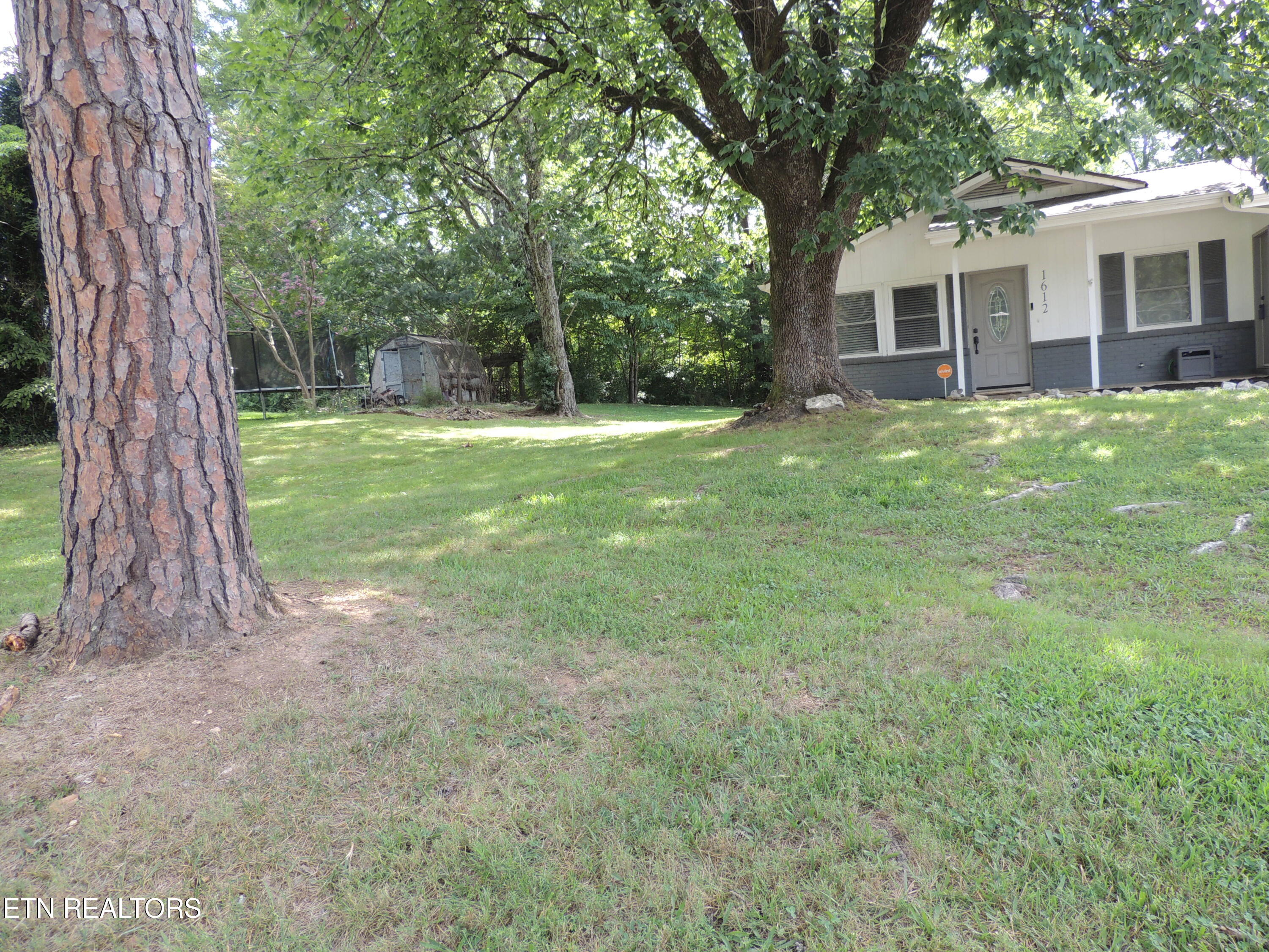 1612 Bradshaw Garden Road Knoxville TN 37912