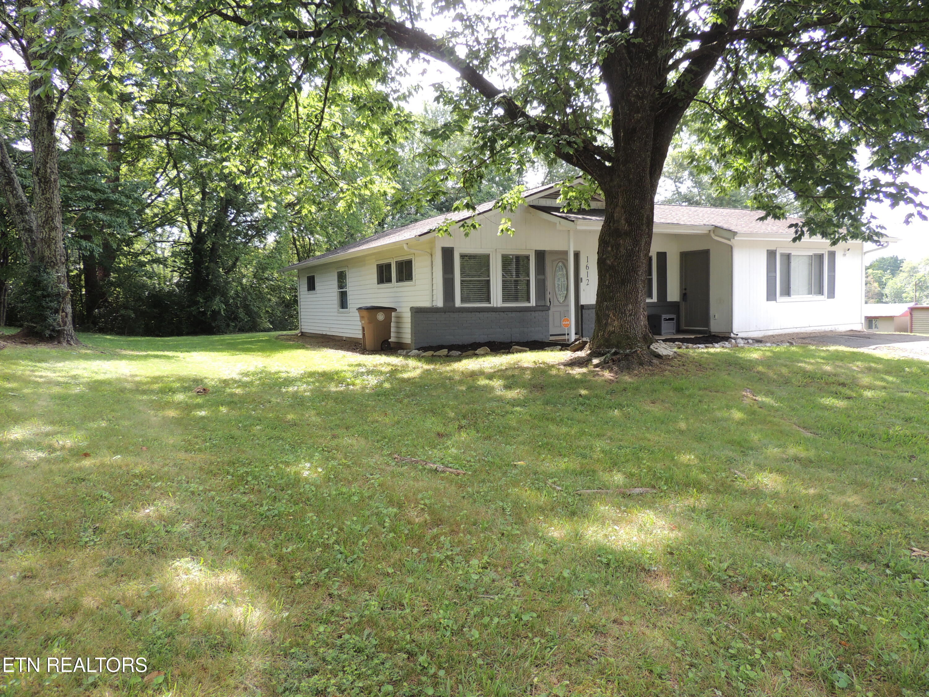 1612 Bradshaw Garden Road Knoxville TN 37912