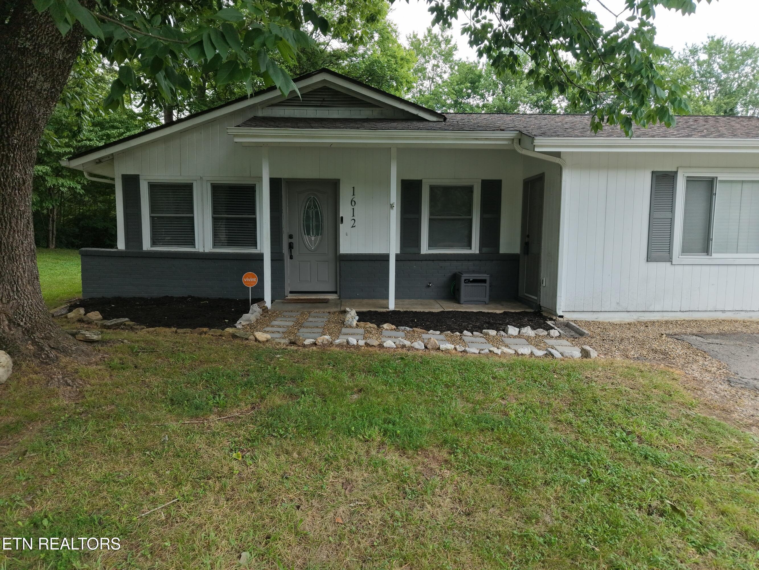 1612 Bradshaw Garden Road Knoxville TN 37912