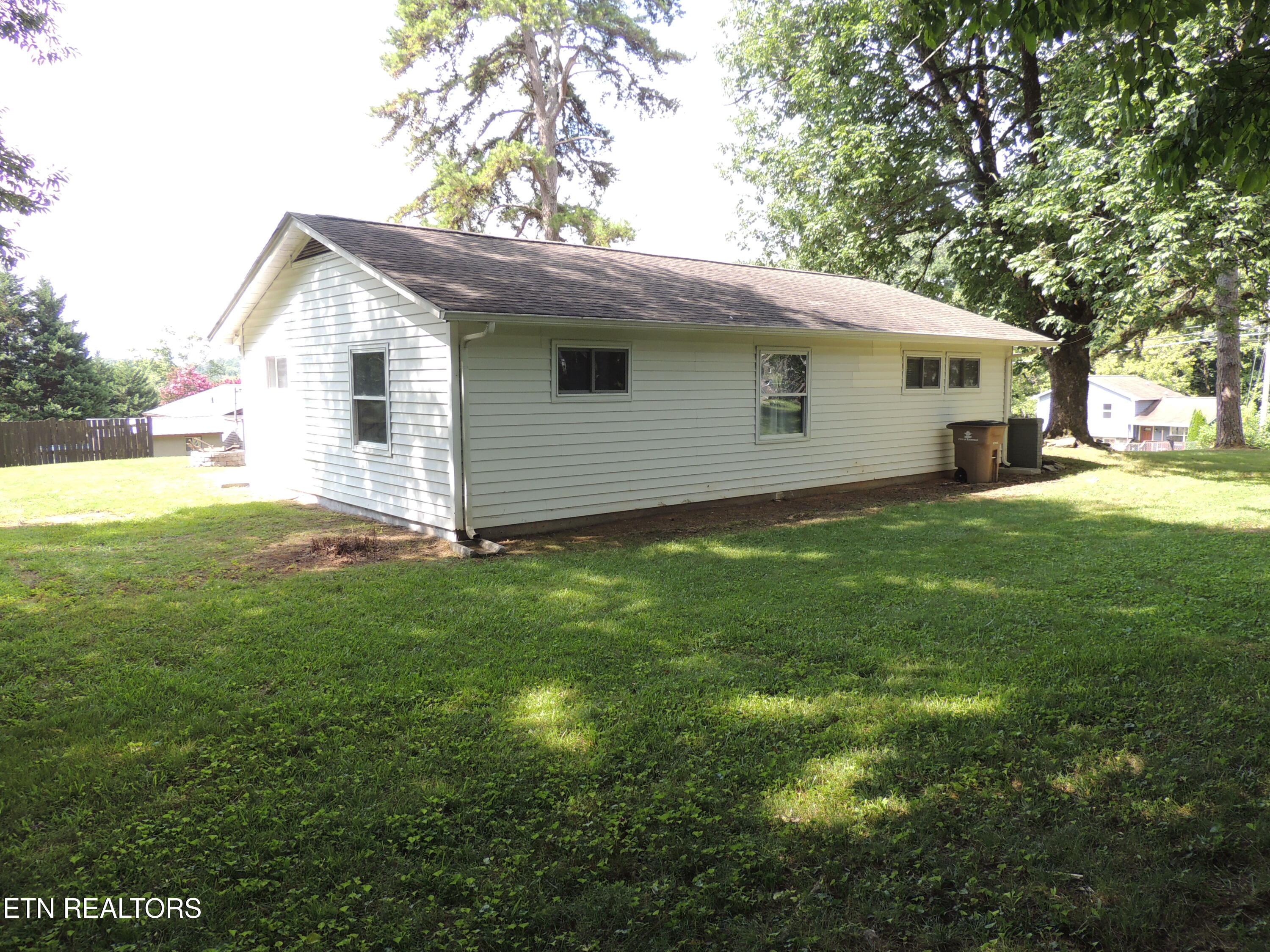 1612 Bradshaw Garden Road Knoxville TN 37912