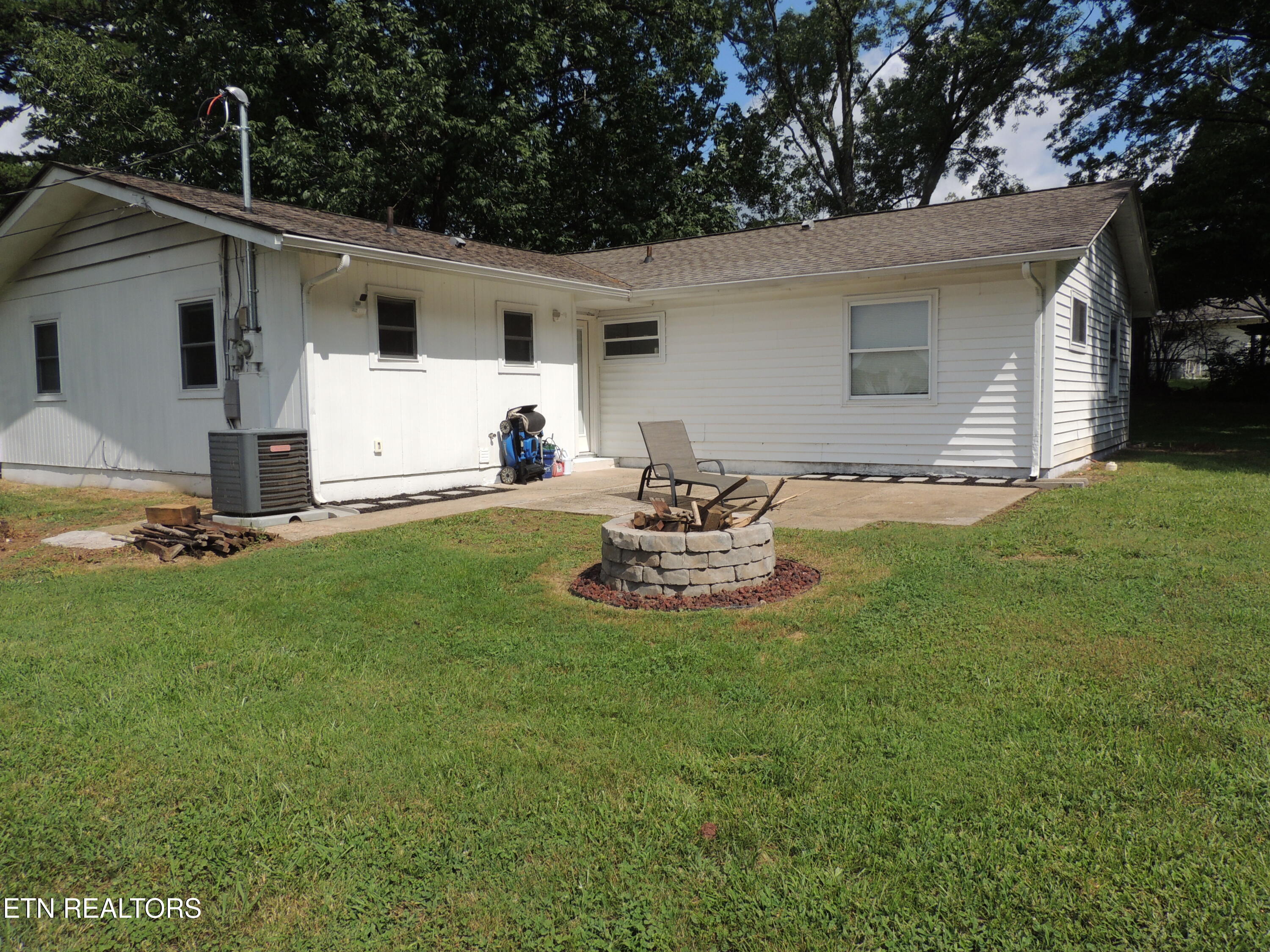 1612 Bradshaw Garden Road Knoxville TN 37912