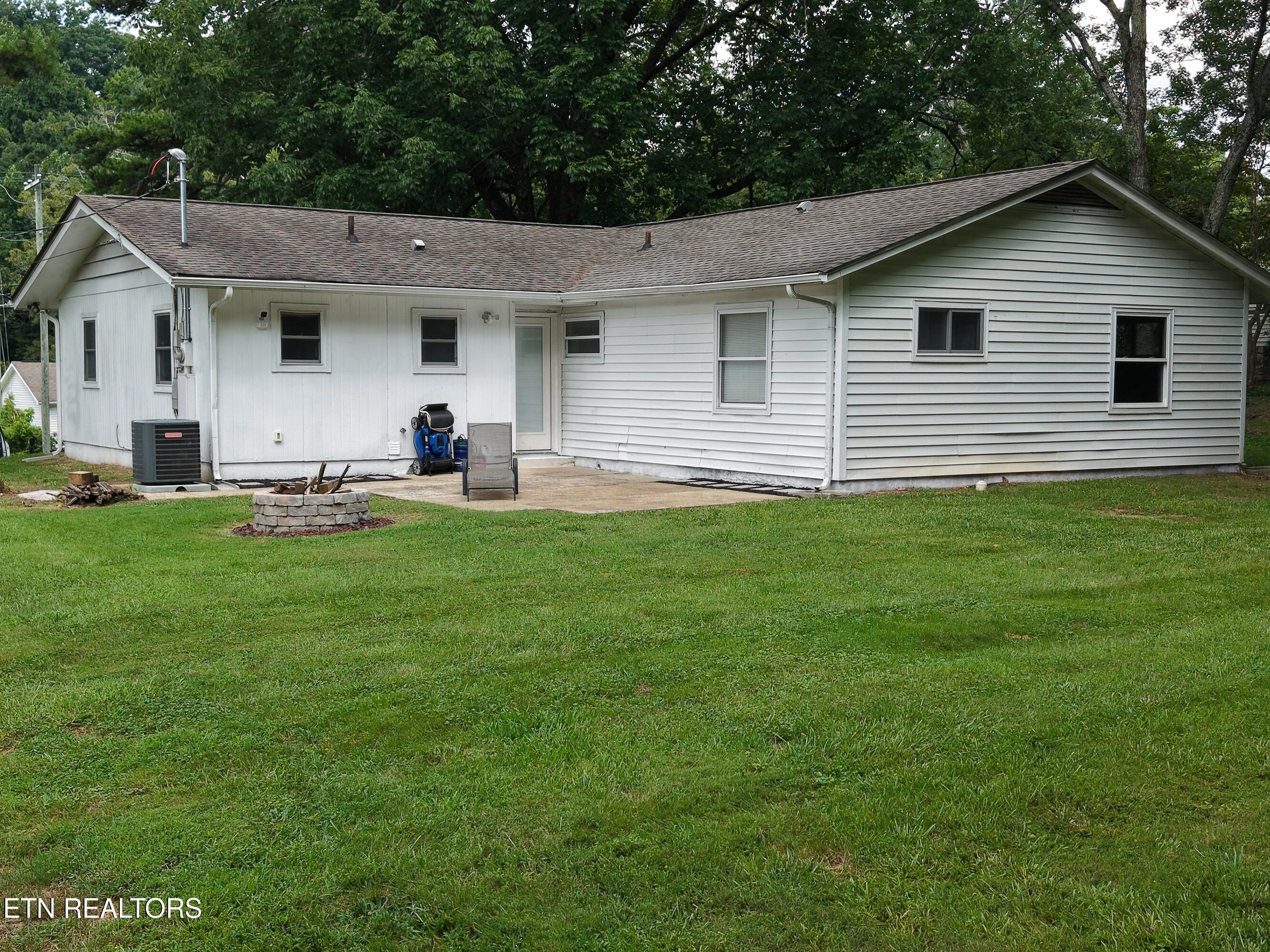 1612 Bradshaw Garden Road Knoxville TN 37912