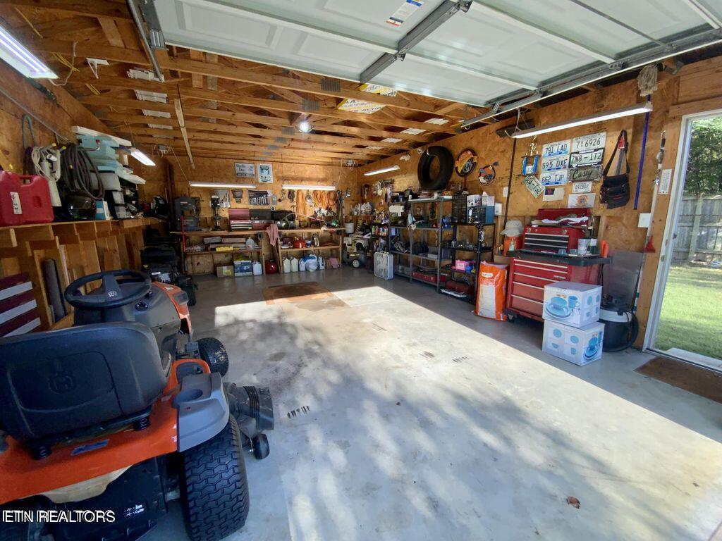 304 Alder Court Oliver Springs TN 37840
