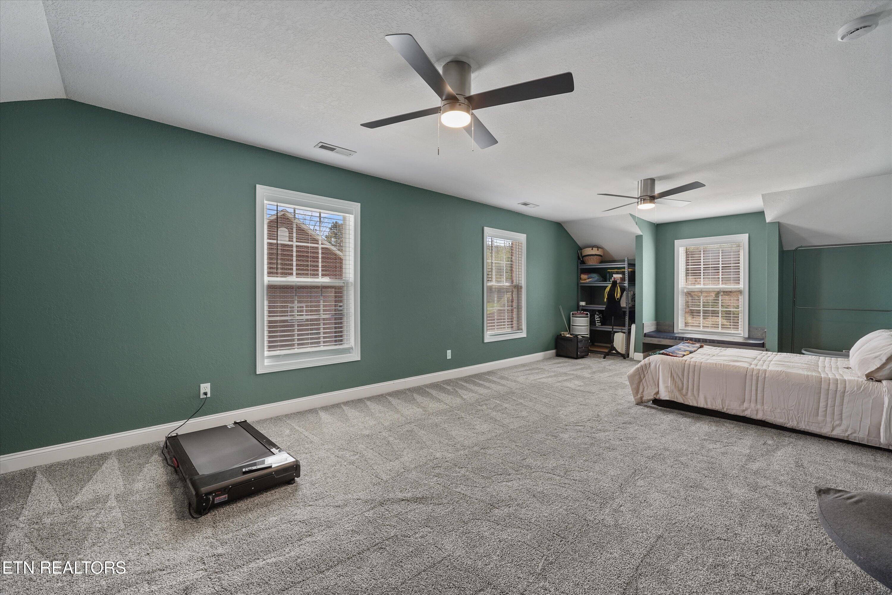 130 Flora Drive Lenoir City TN 37771