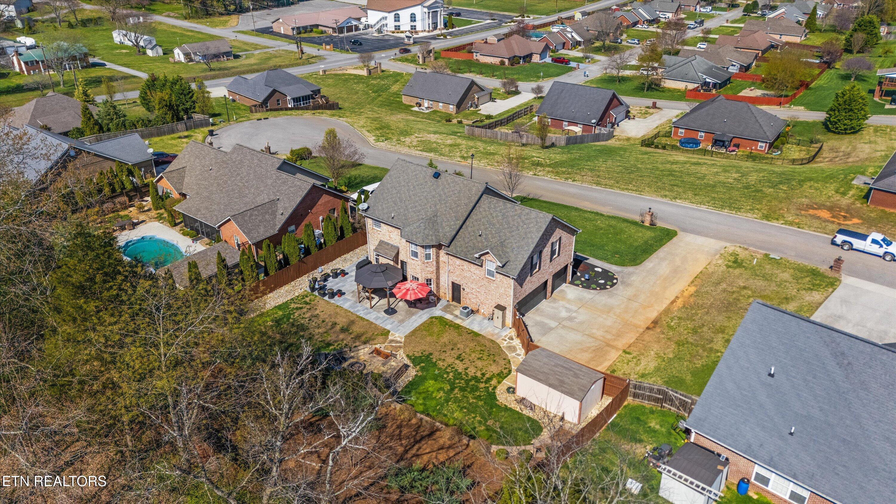 130 Flora Drive Lenoir City TN 37771