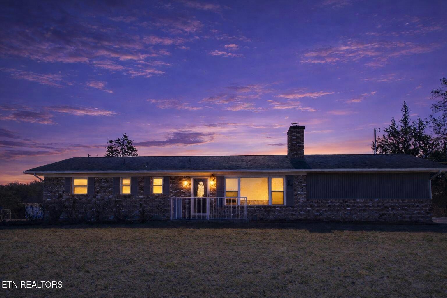 8200 Tazewell Pike Corryton TN 37721