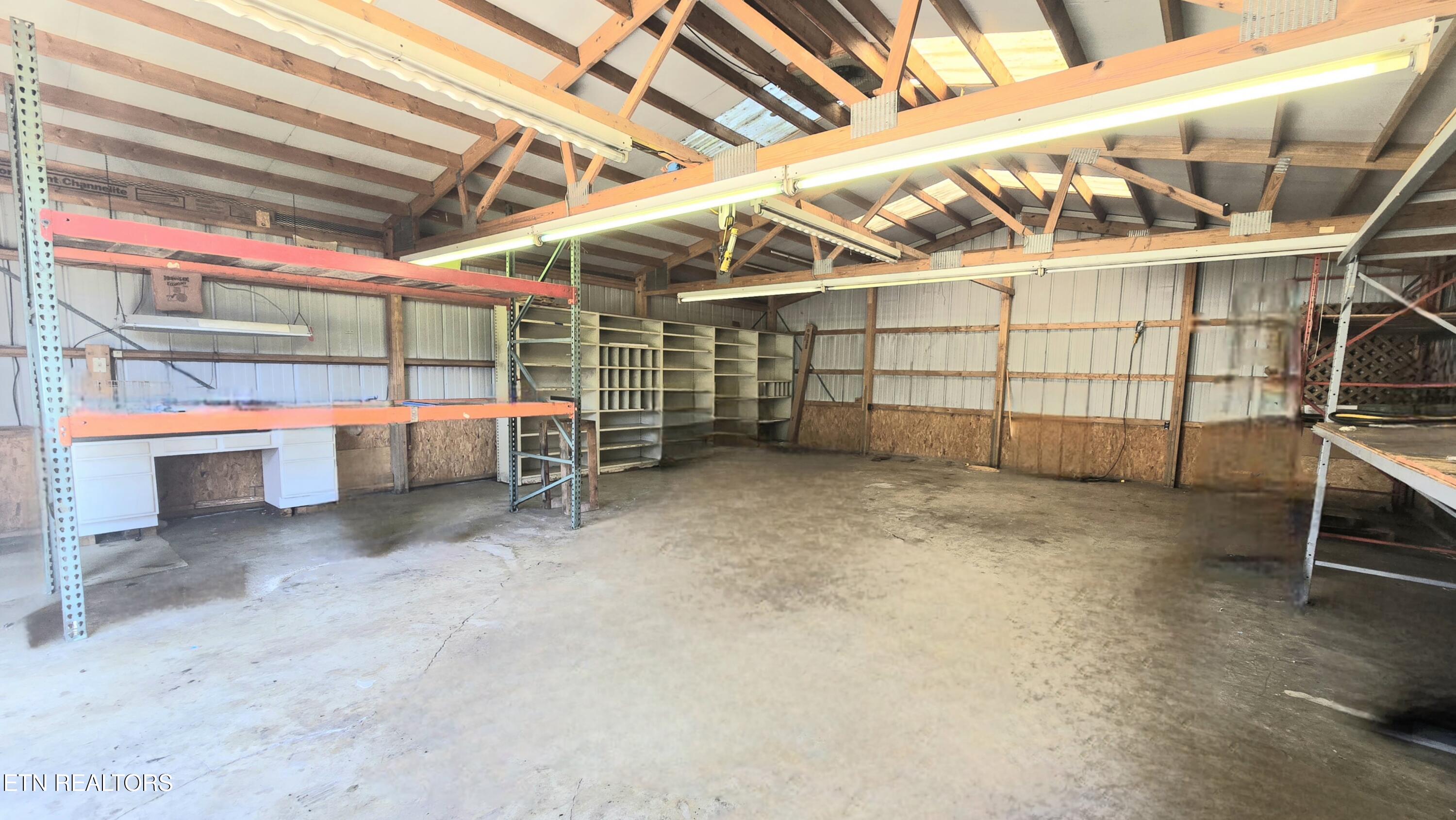 8200 Tazewell Pike Corryton TN 37721