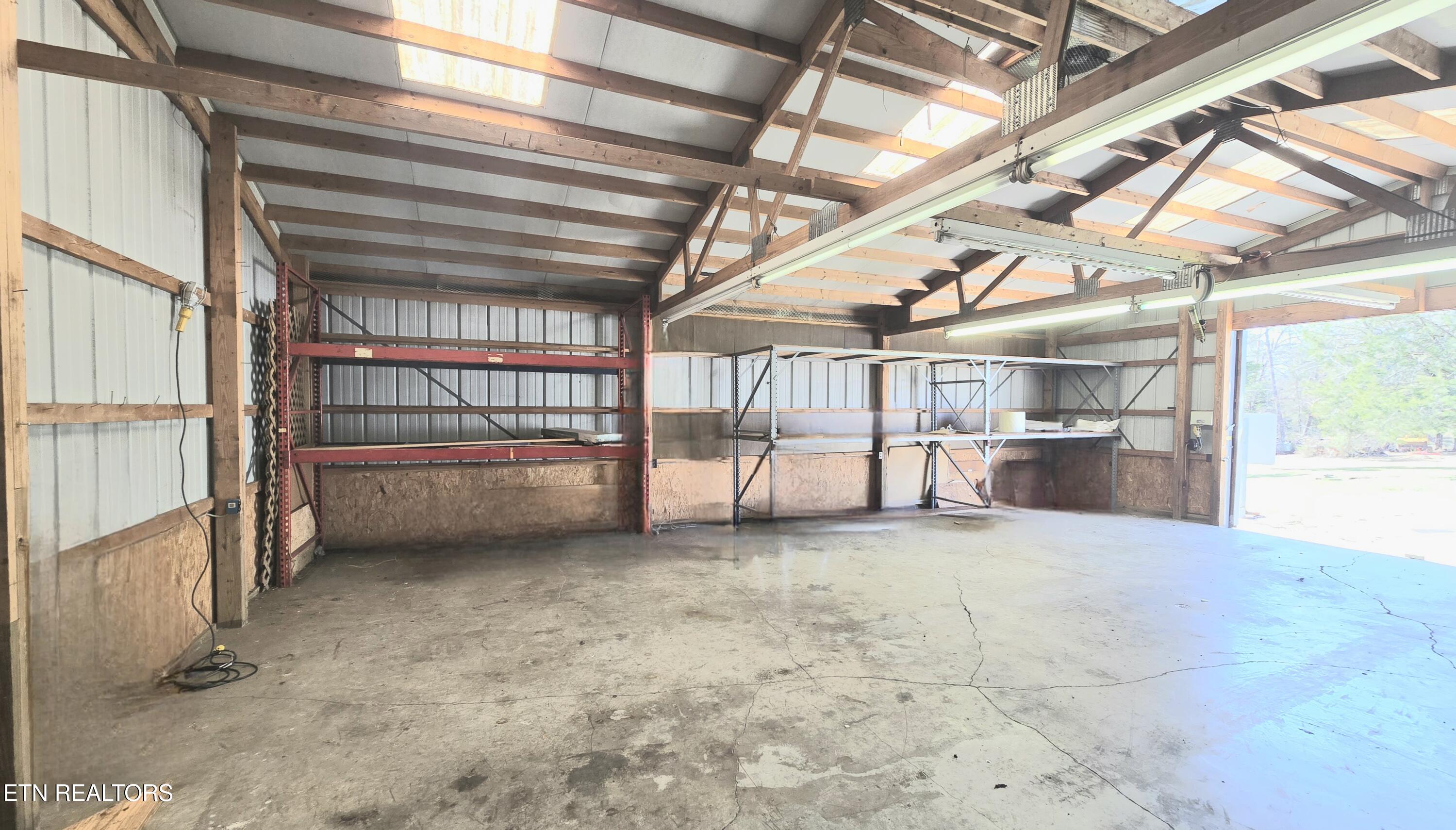 8200 Tazewell Pike Corryton TN 37721