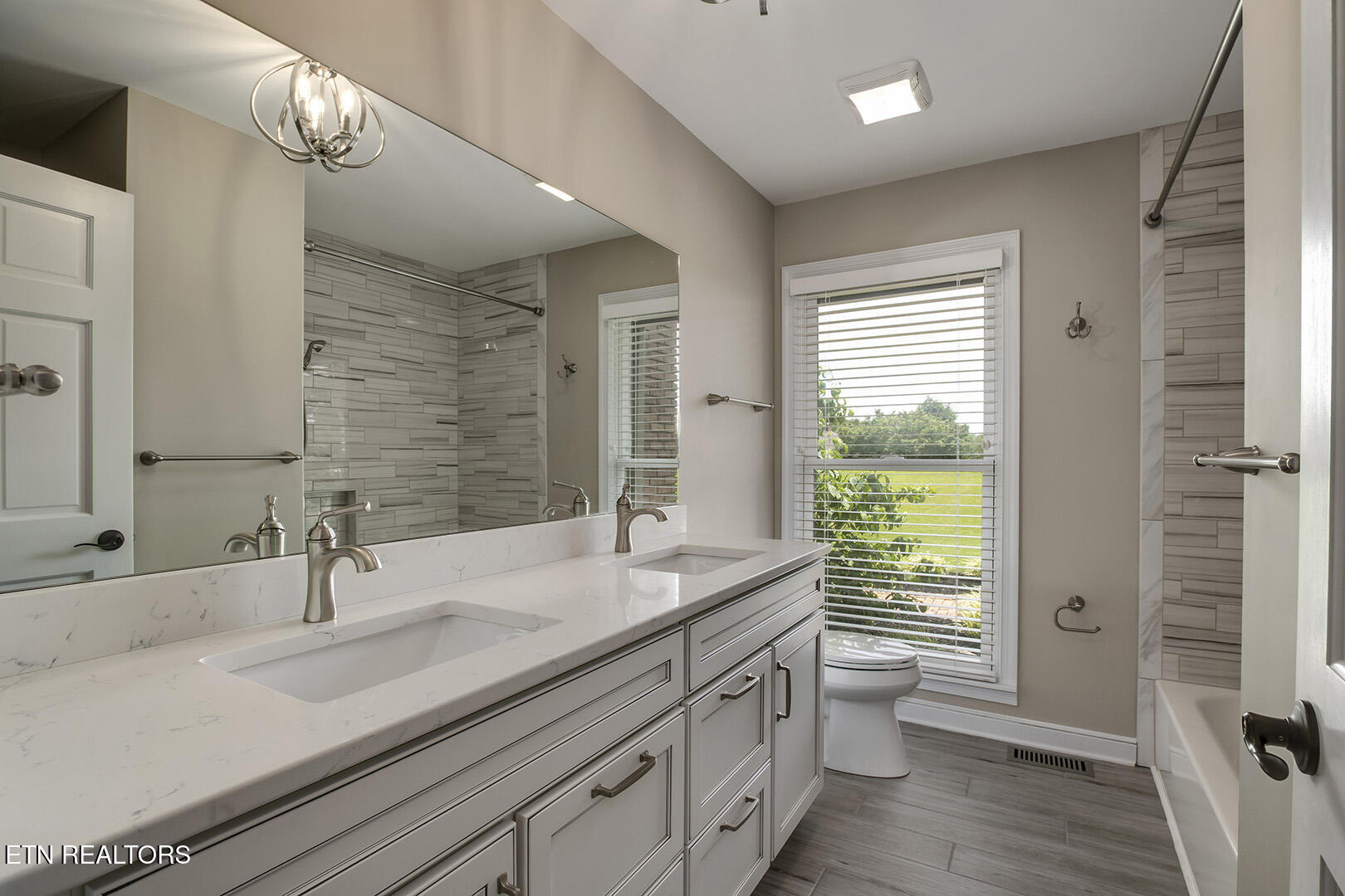 9525 Tunbridge Lane Knoxville TN 37922