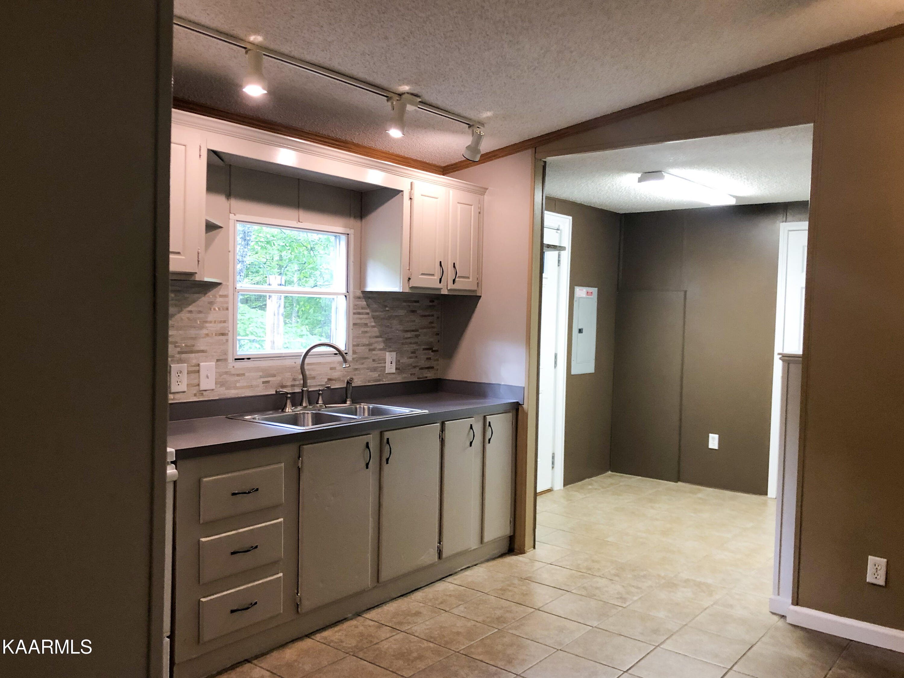 760 Poplar Drive Crossville TN 38571