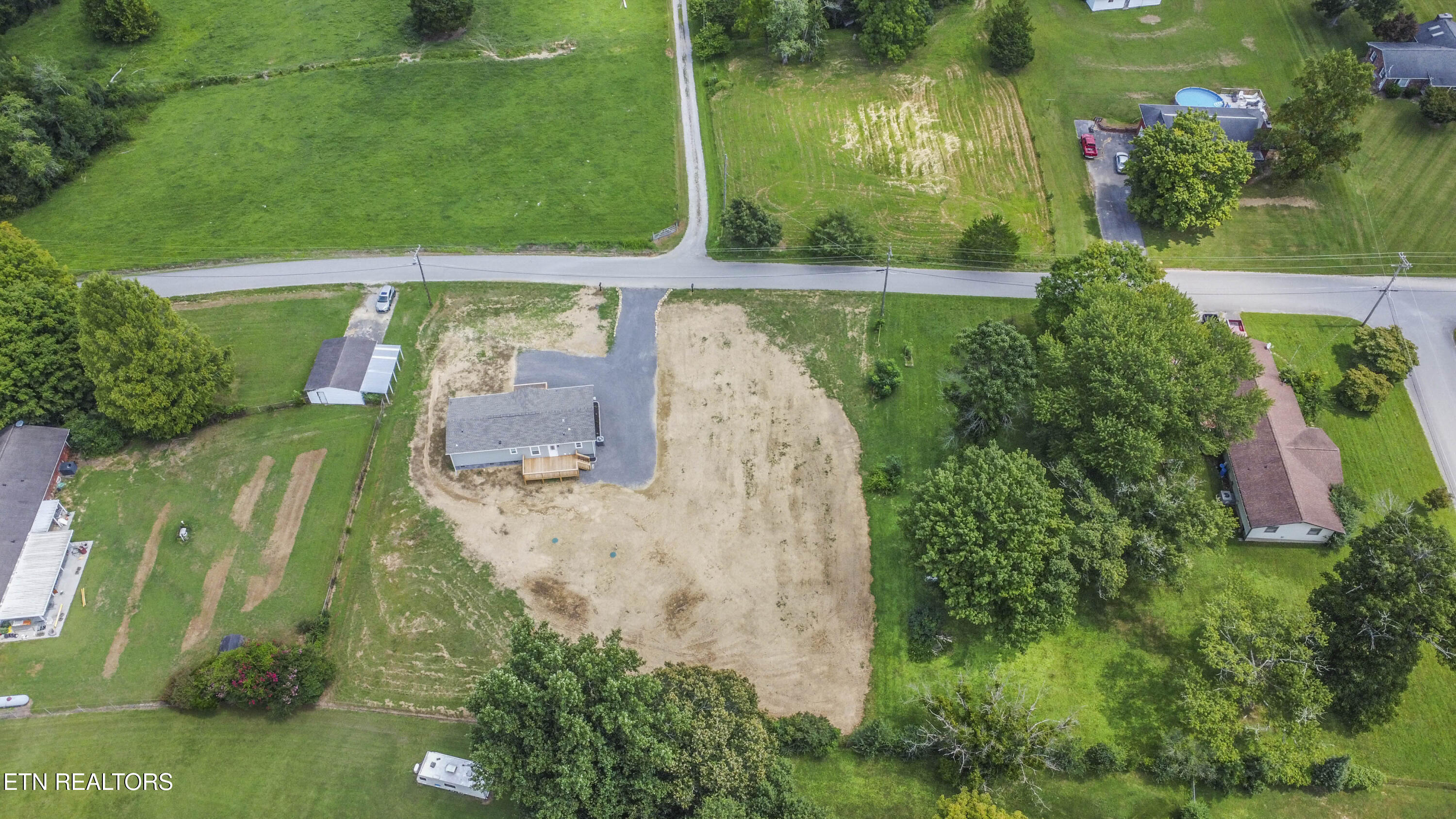 6521 Lambent Lane Knoxville TN 37918