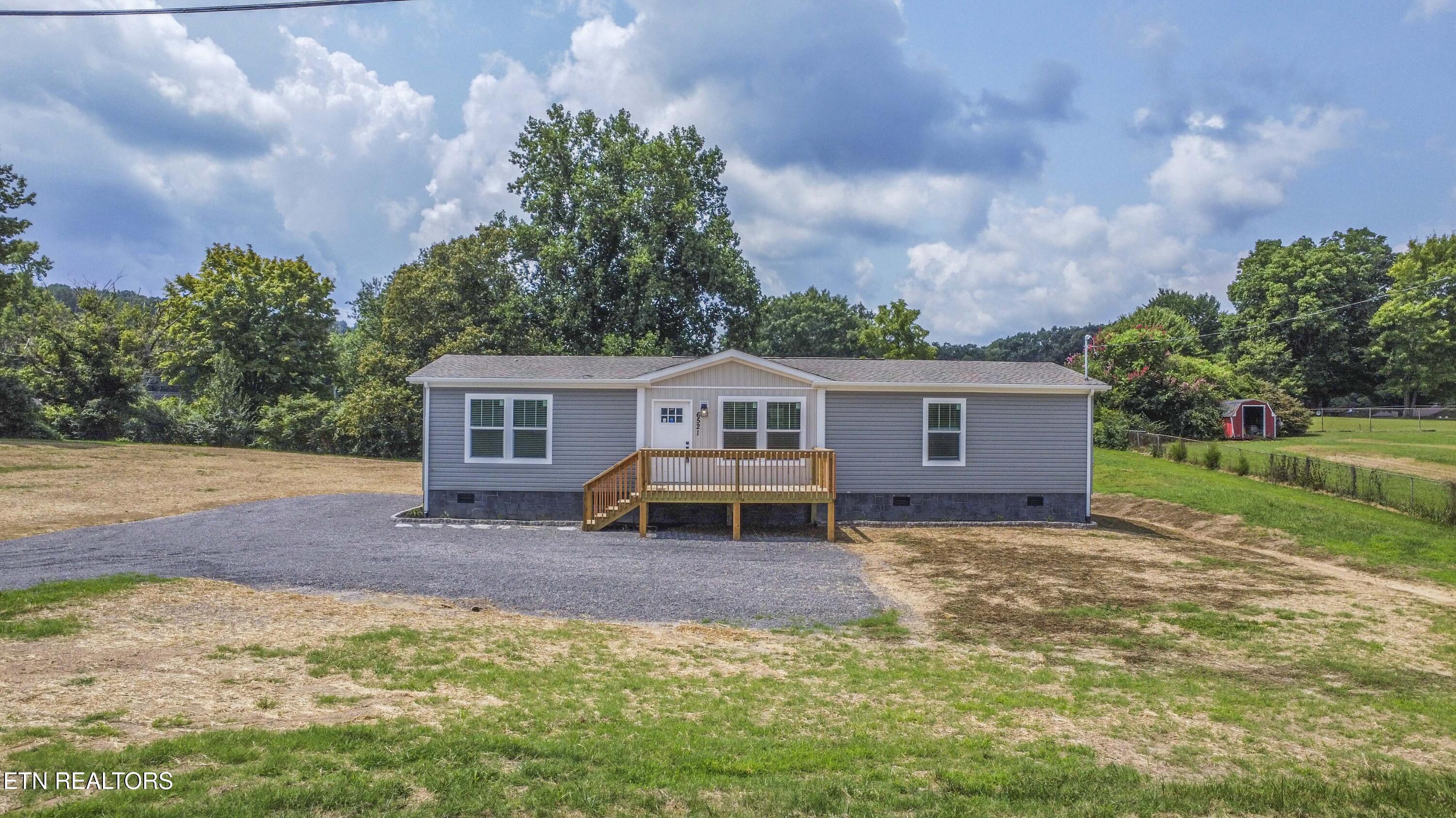 6521 Lambent Lane Knoxville TN 37918