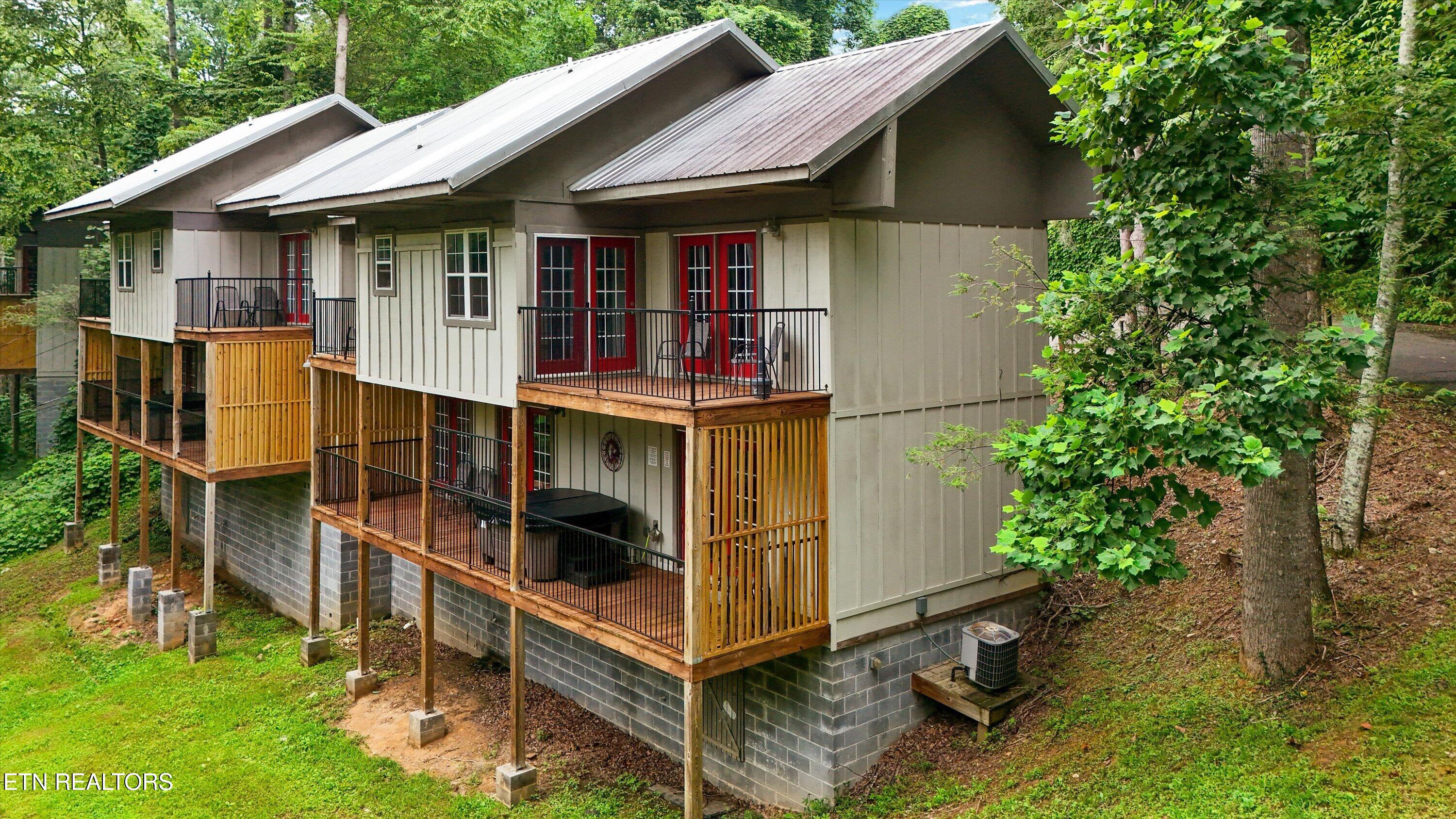 Gatlinburg TN 37738