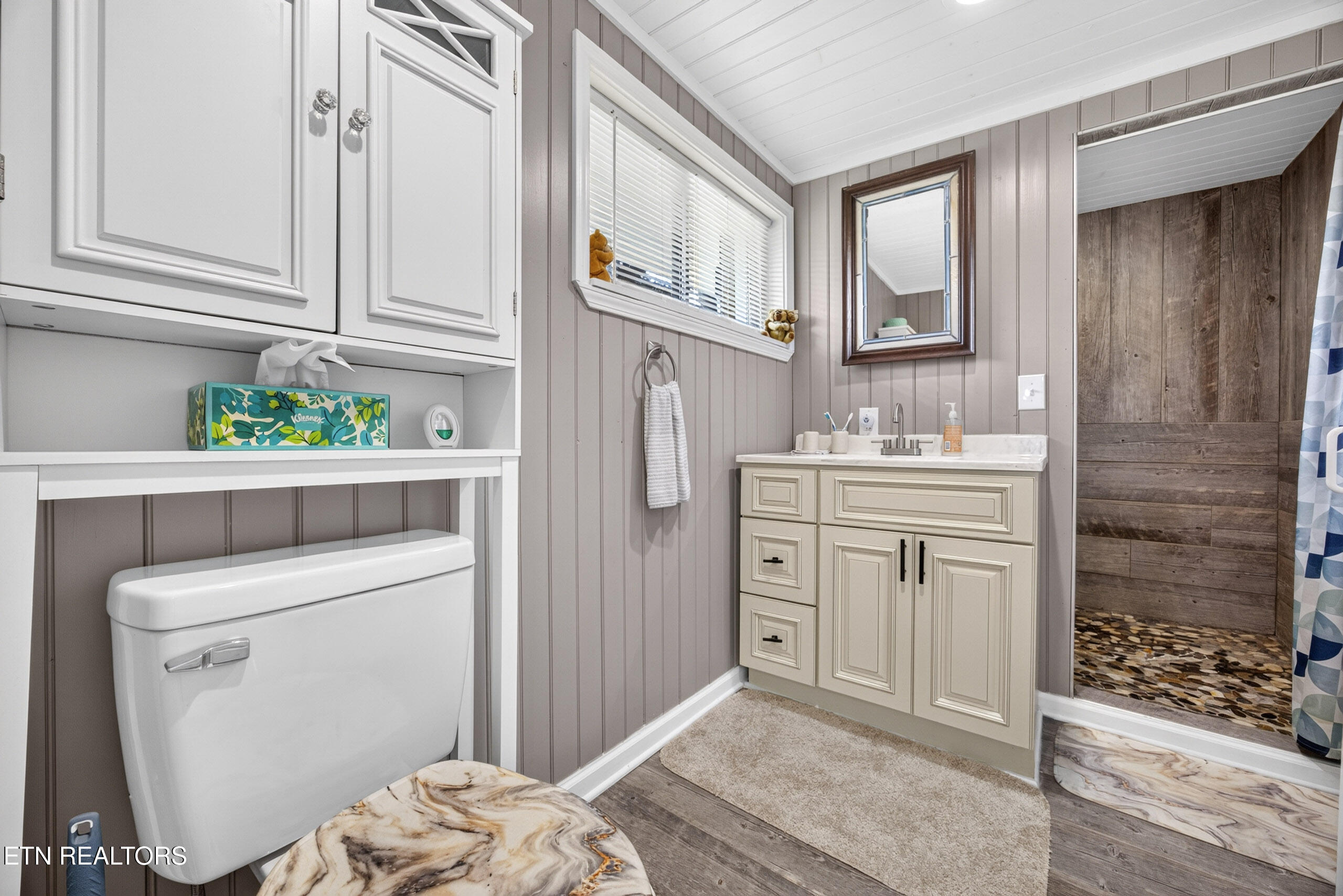 74 Farmer Road Crossville TN 38571