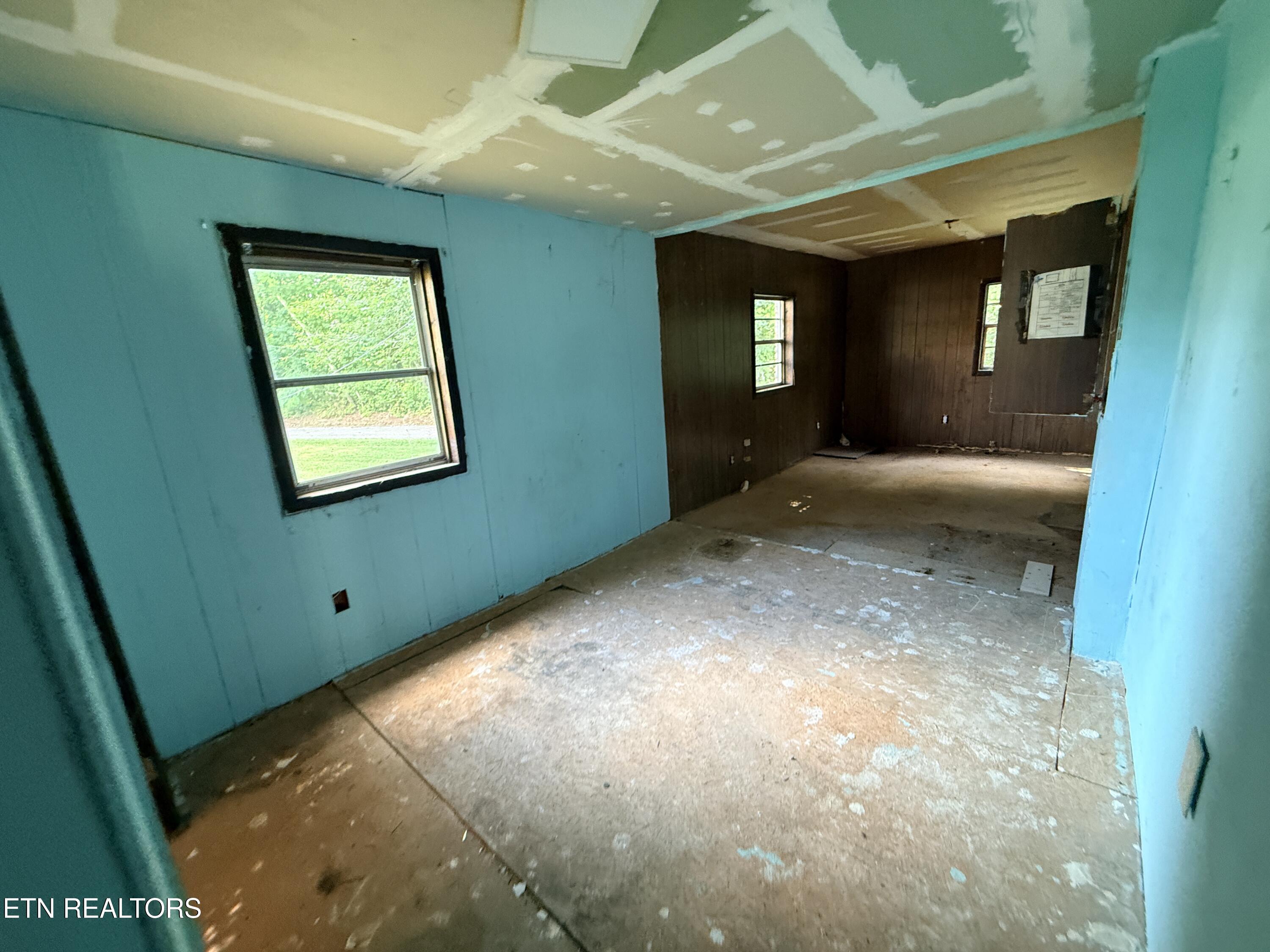 331 Whiteoak Street Jamestown TN 38556