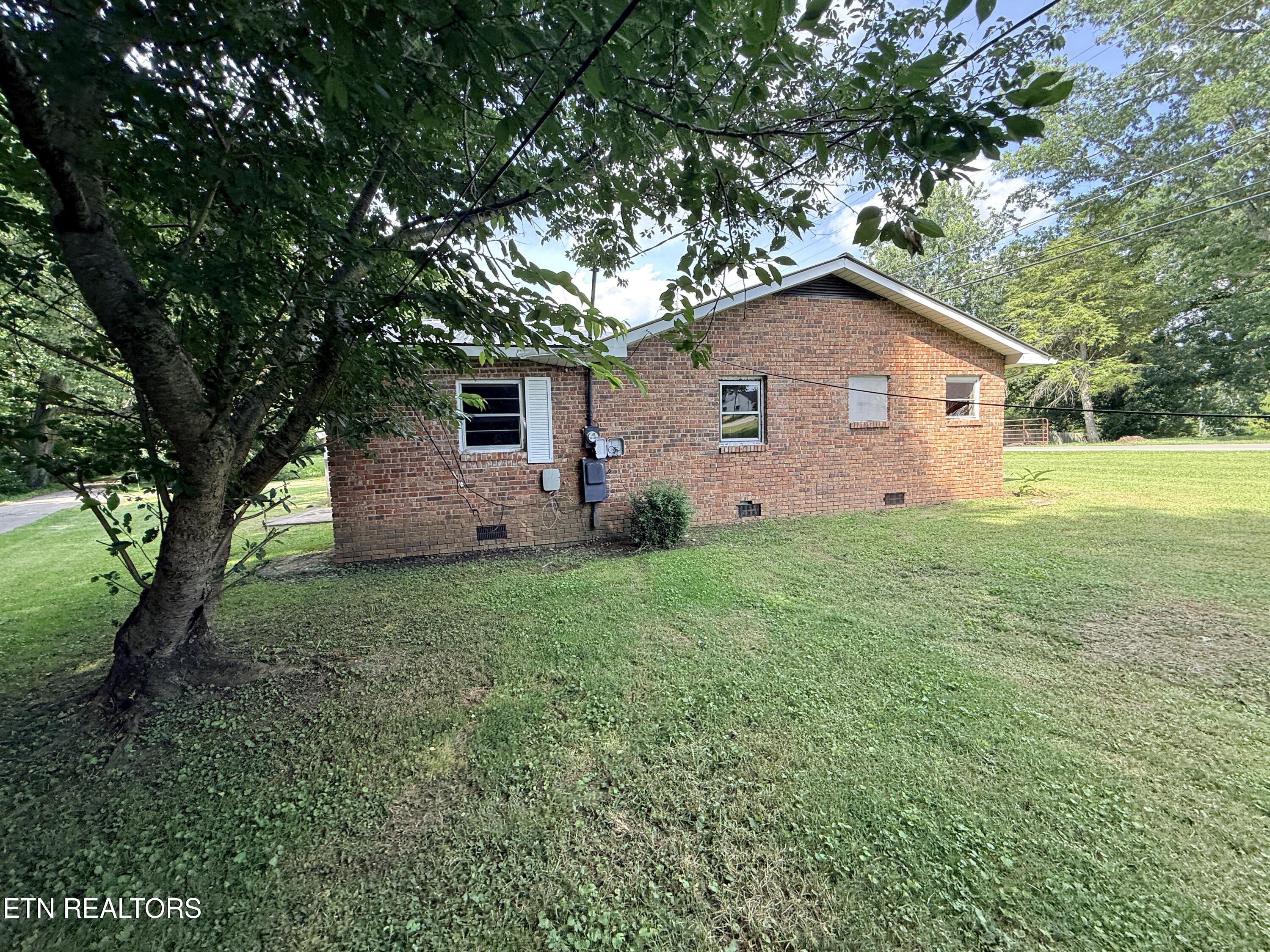 331 White Oak Street Jamestown TN 38556
