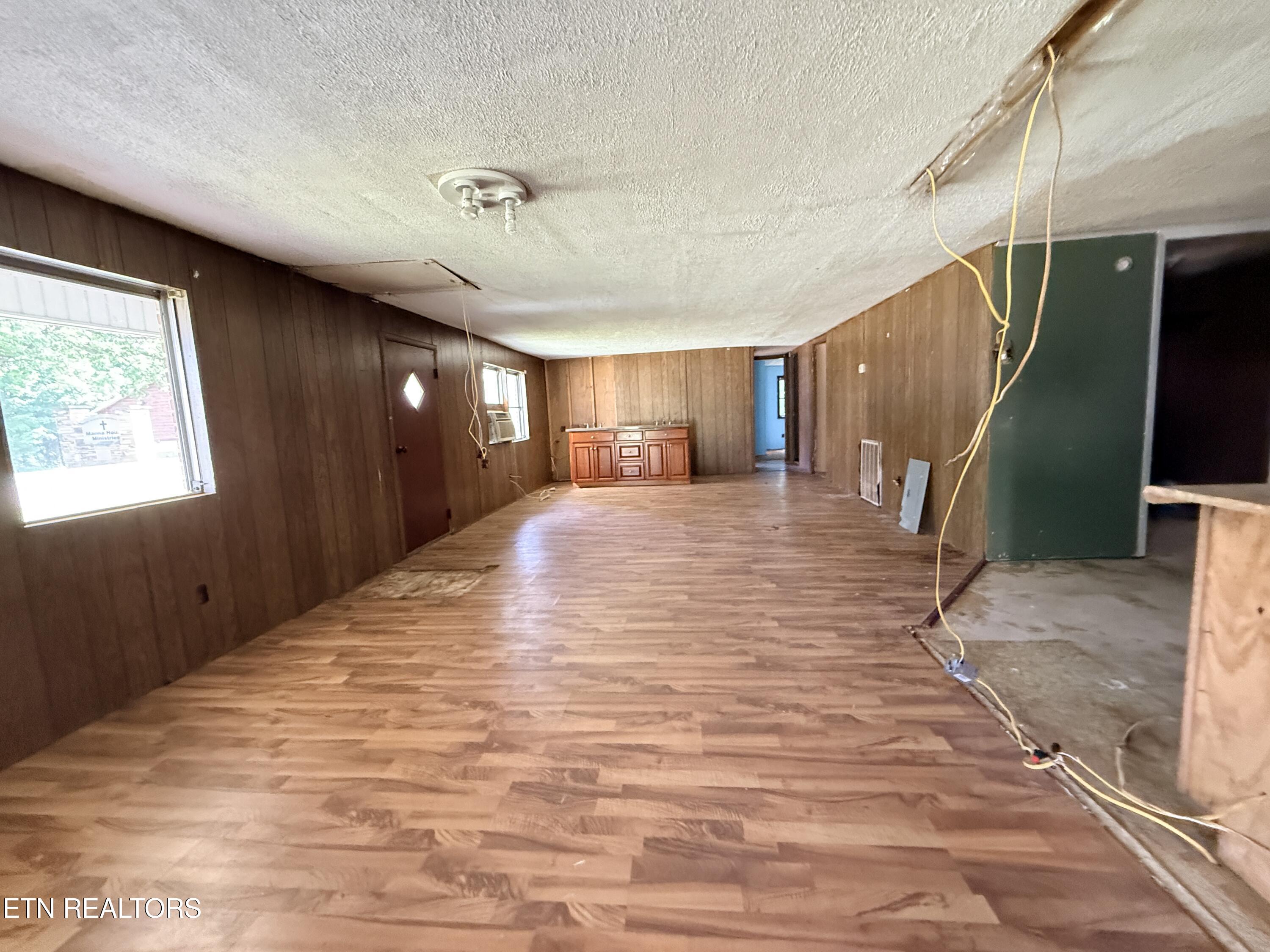 331 White Oak Street Jamestown TN 38556