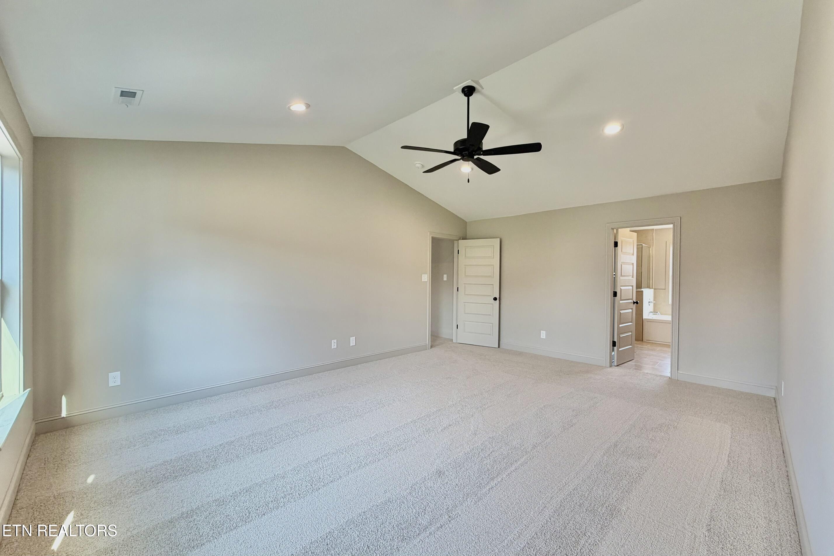 8911 Queensdale Lane Knoxville TN 37924