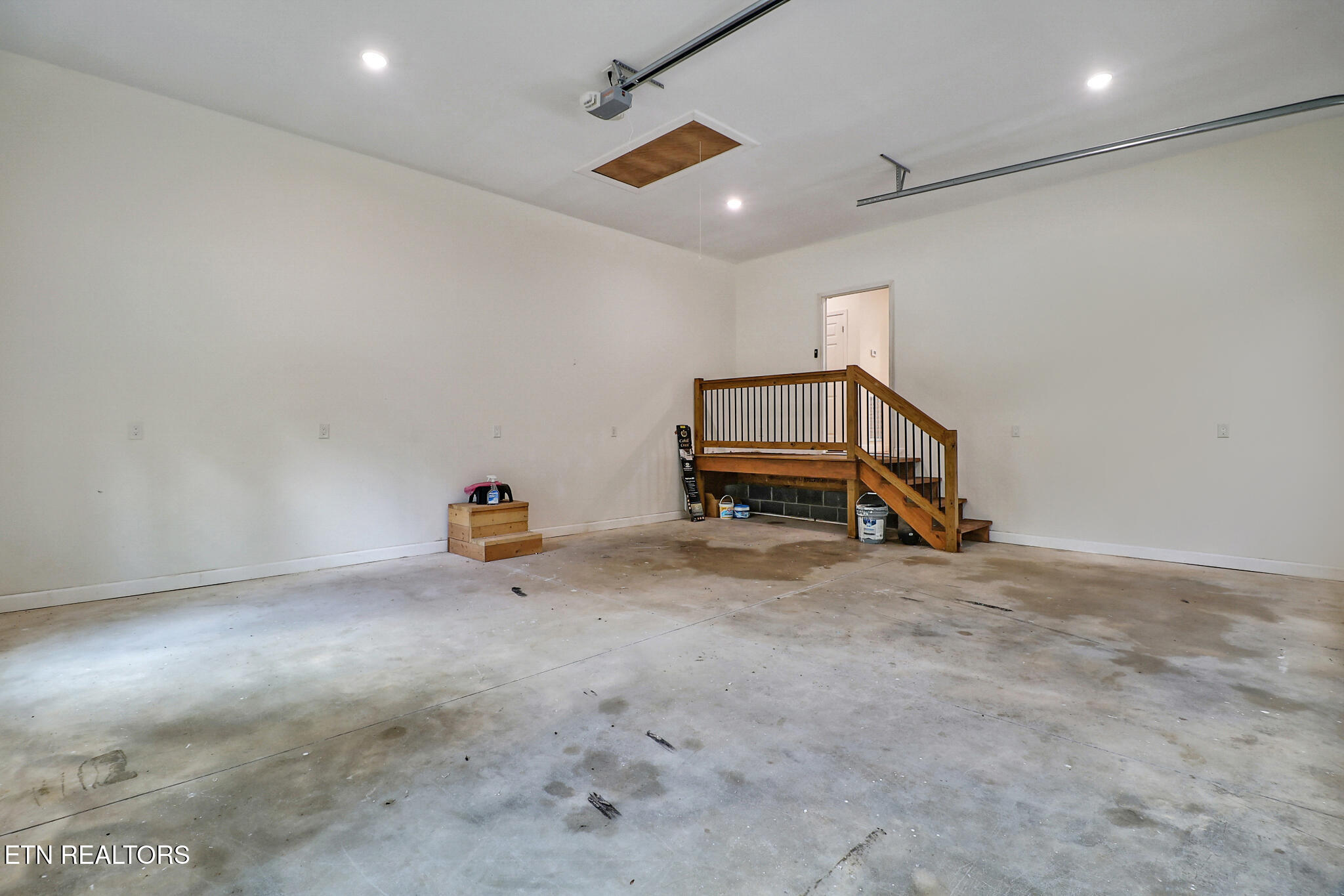 528 St Anthony Drive Jamestown TN 38556