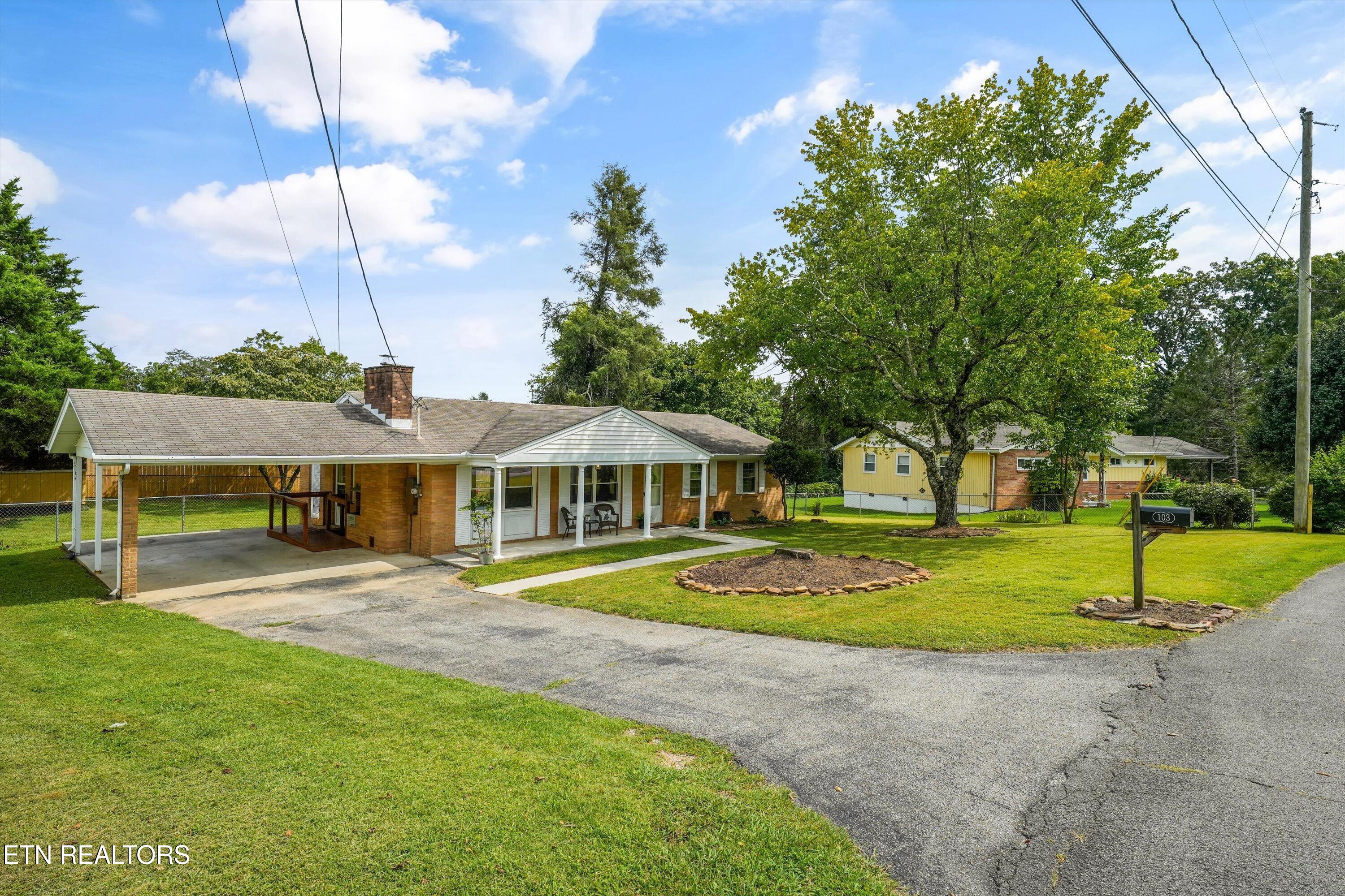 103 Iona Circle Oak Ridge TN 37830
