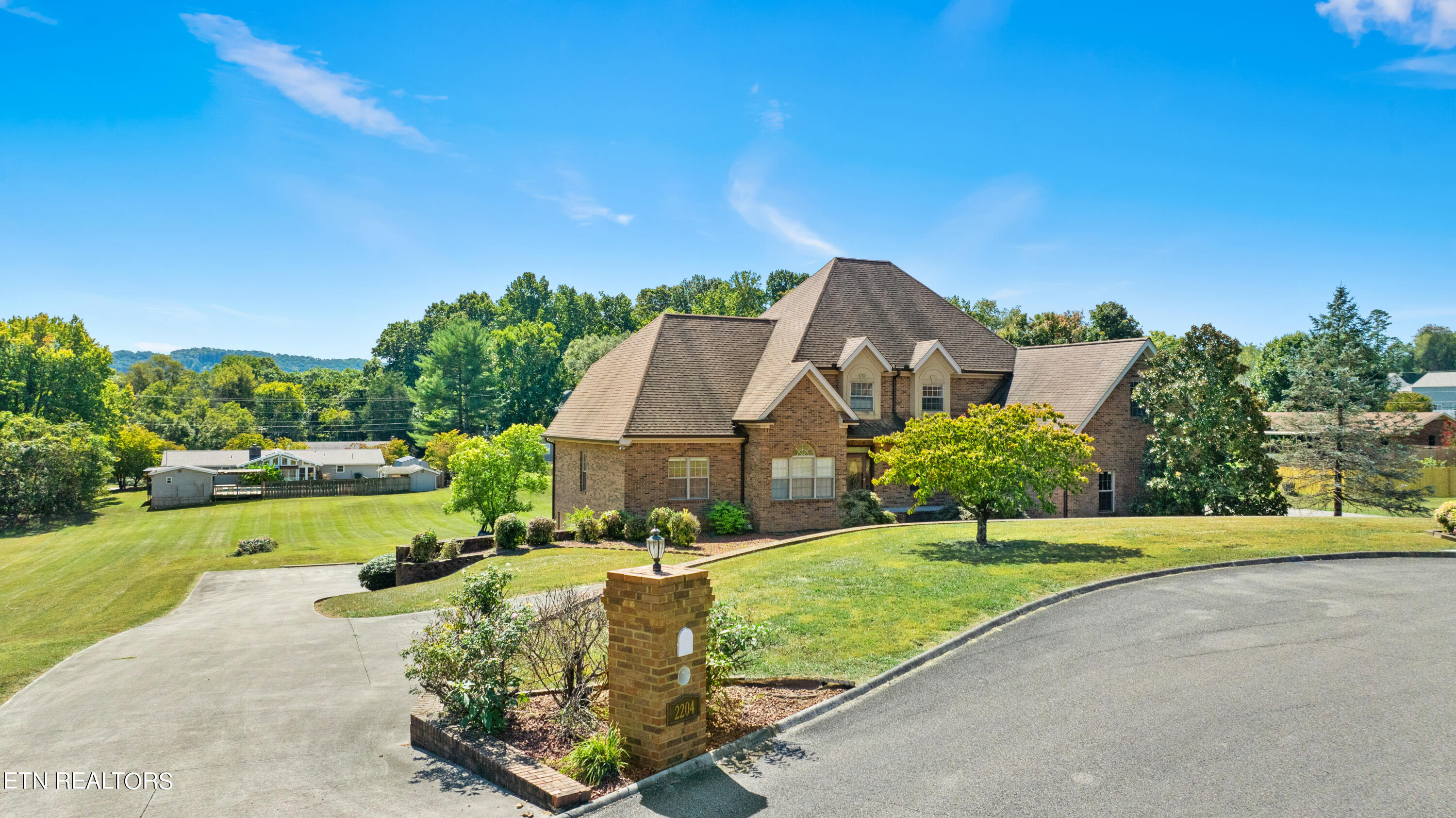 2204 Steven Drive Knoxville TN 37938