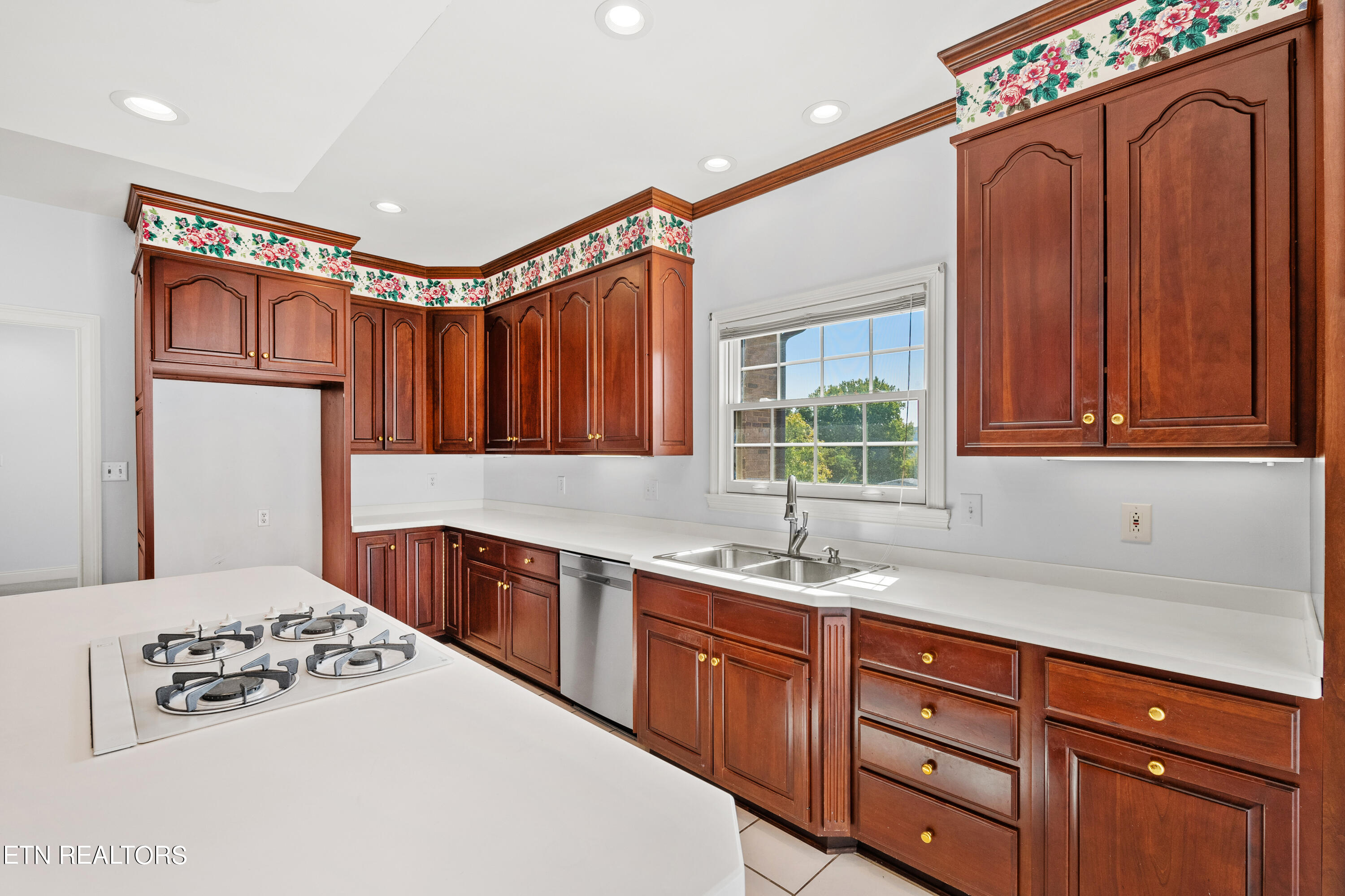 2204 Steven Drive Knoxville TN 37938