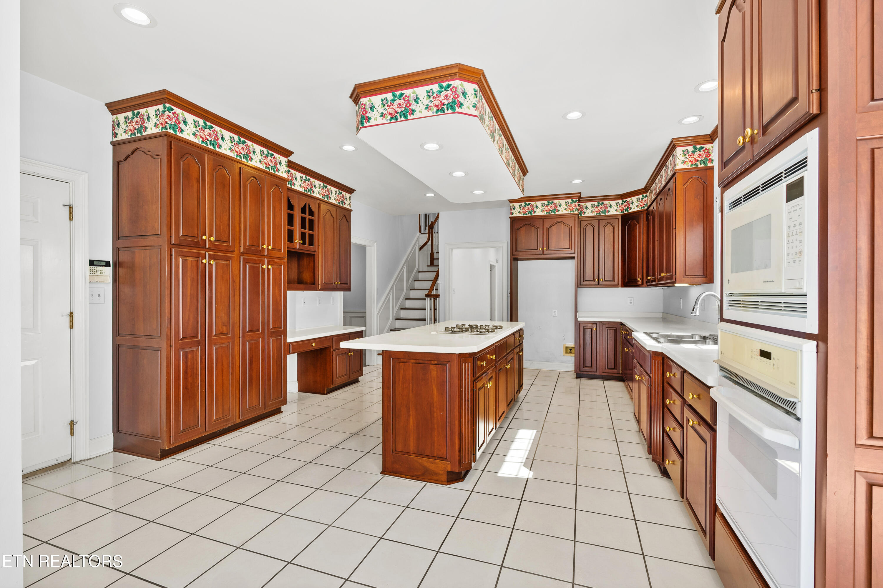 2204 Steven Drive Knoxville TN 37938
