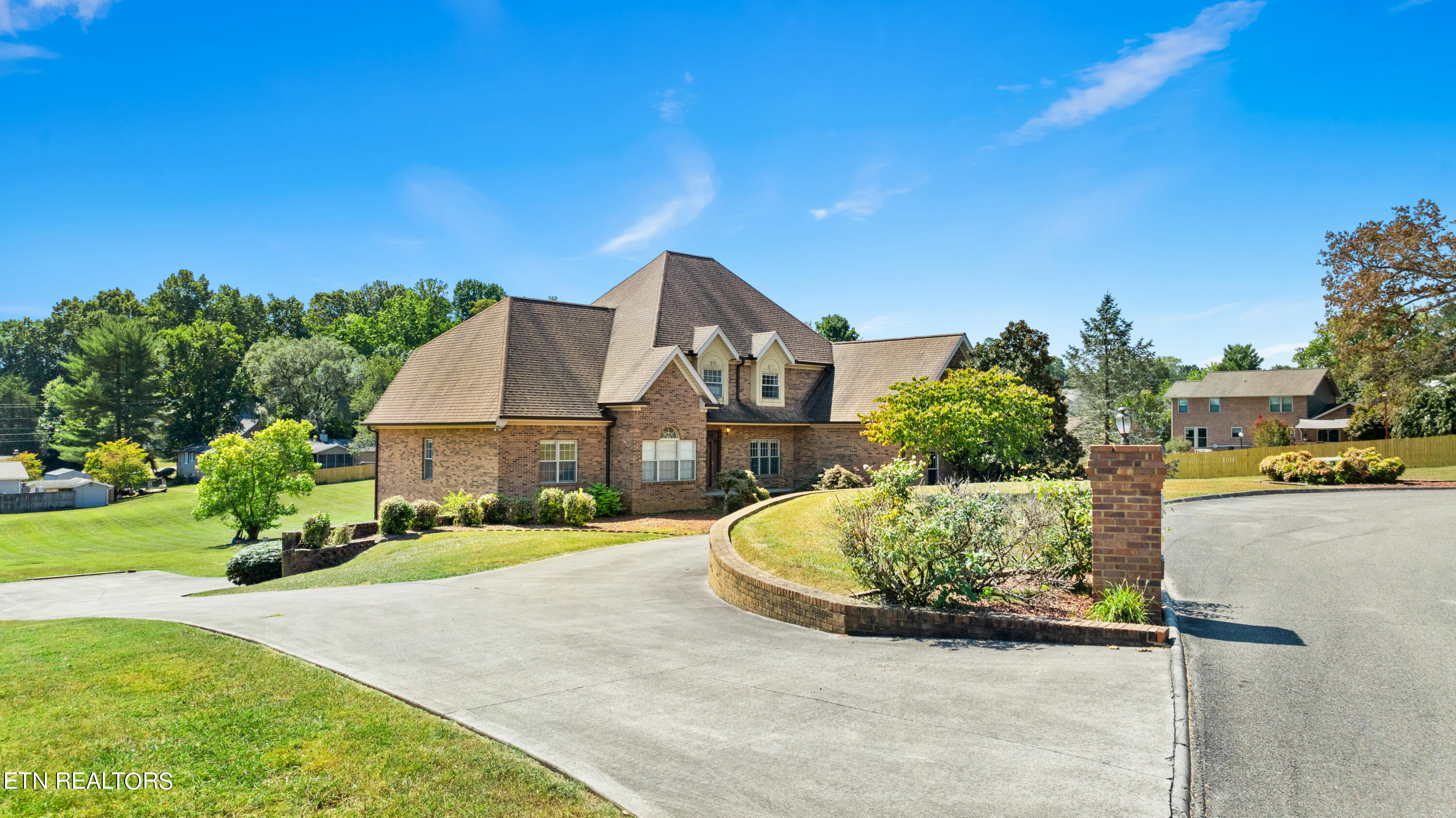 2204 Steven Drive Knoxville TN 37938