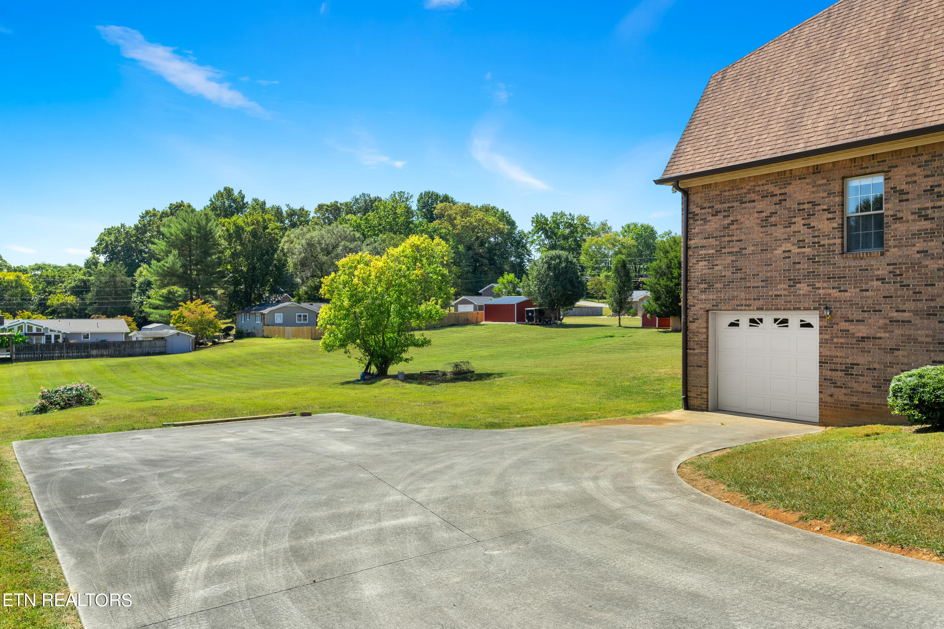 2204 Steven Drive Knoxville TN 37938