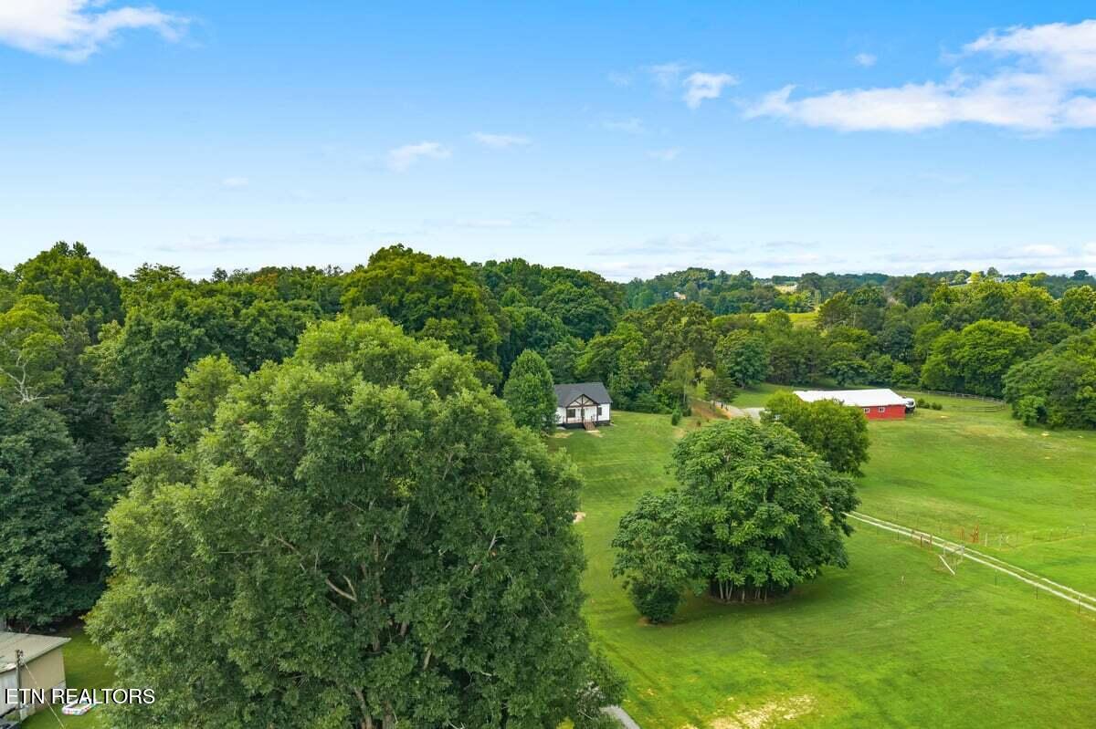 222/225 Summit Road Madisonville TN 37354