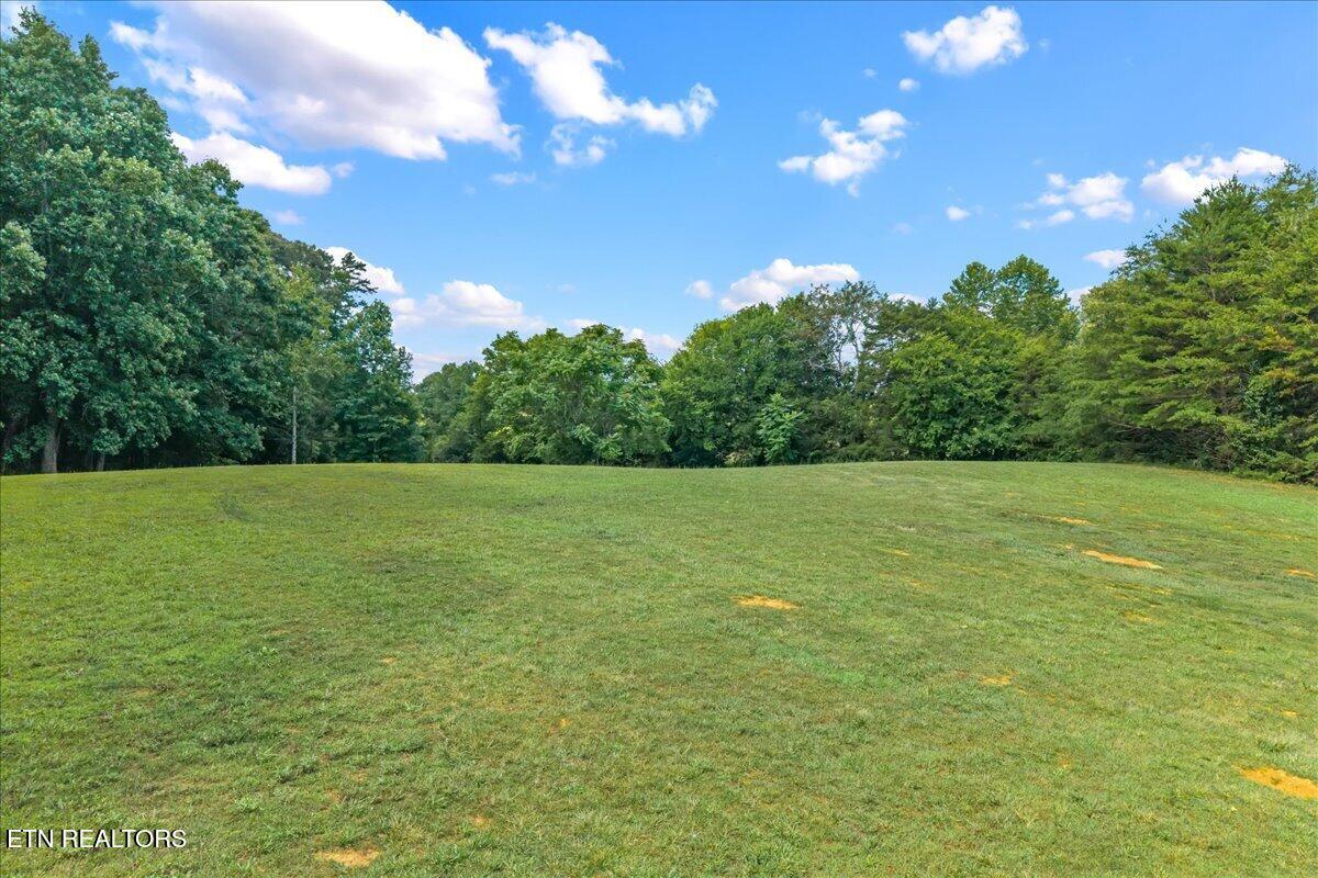 222/225 Summit Road Madisonville TN 37354