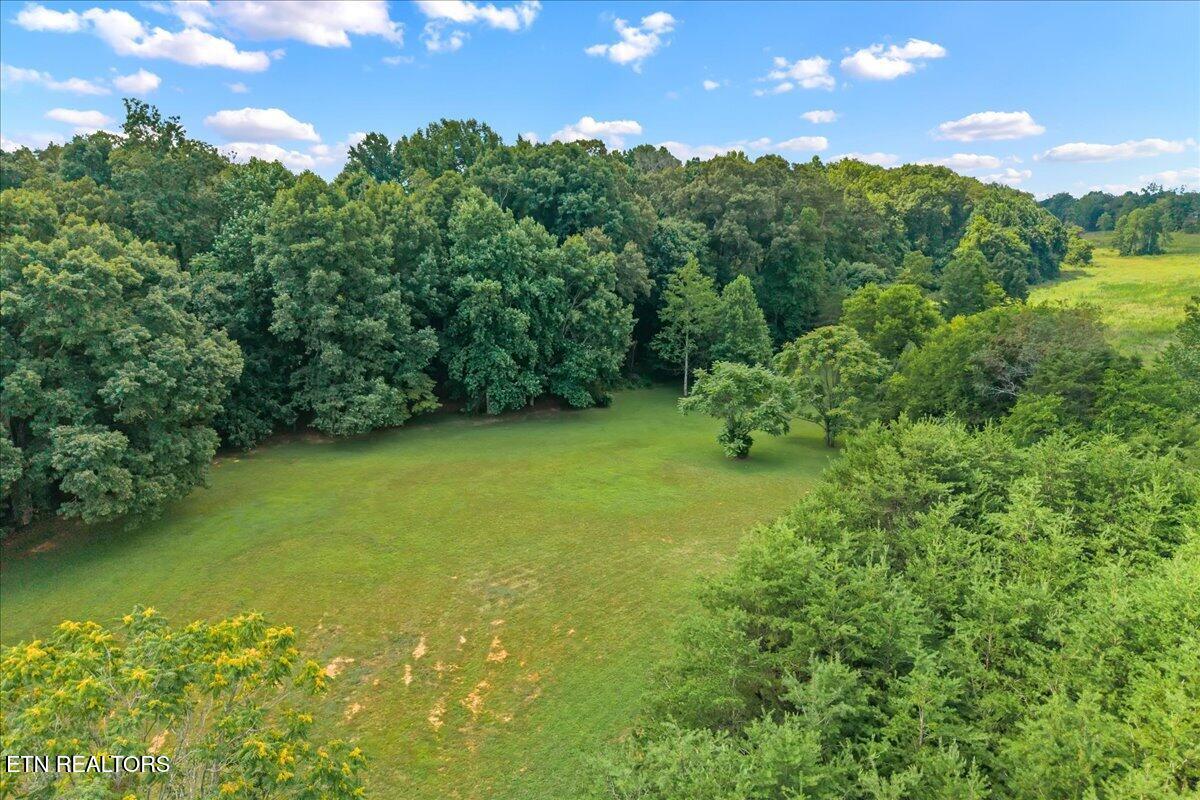 222/225 Summit Road Madisonville TN 37354