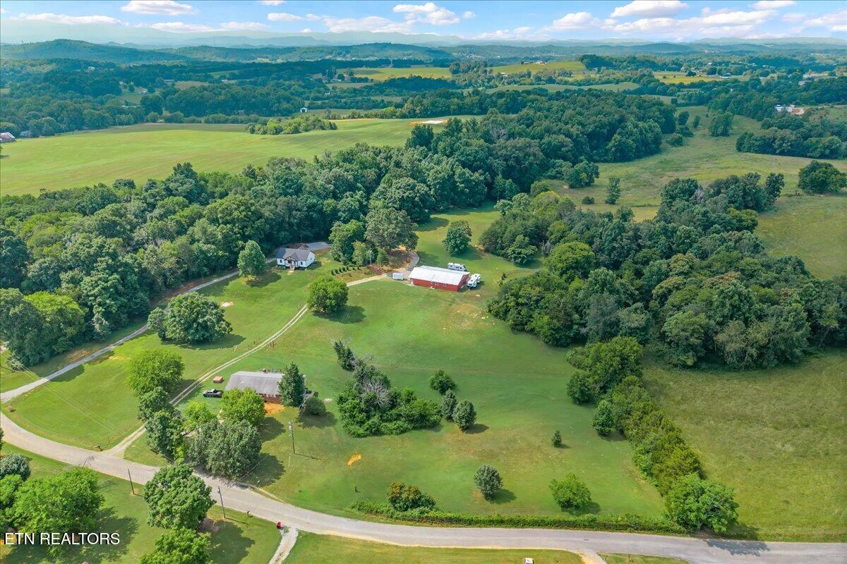 222/225 Summit Road Madisonville TN 37354
