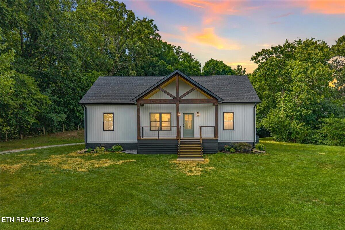 222/225 Summit Road Madisonville TN 37354