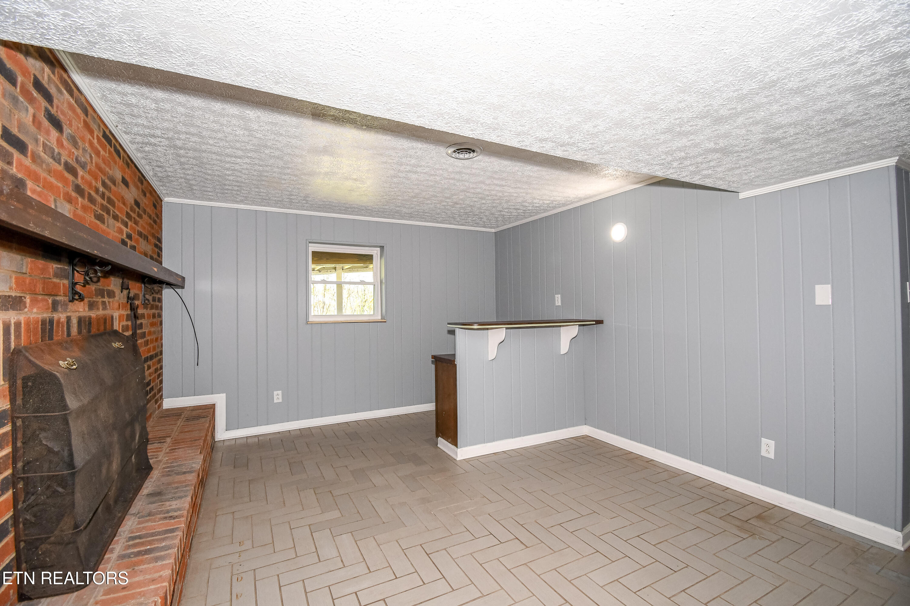 921 Brown School Road Maryville TN 37804